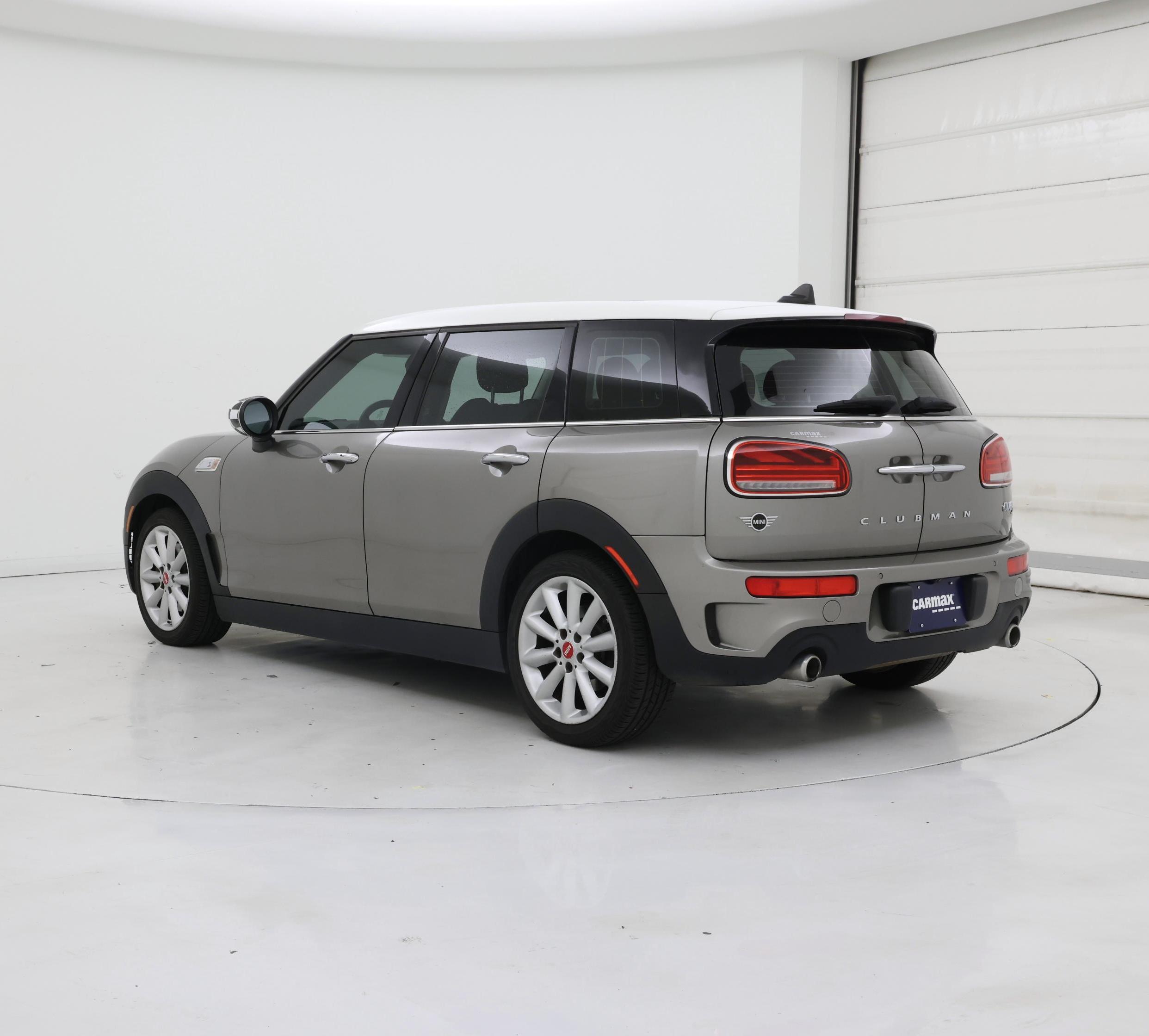 Thumbnail: 2020 MINI Cooper Clubman - 2