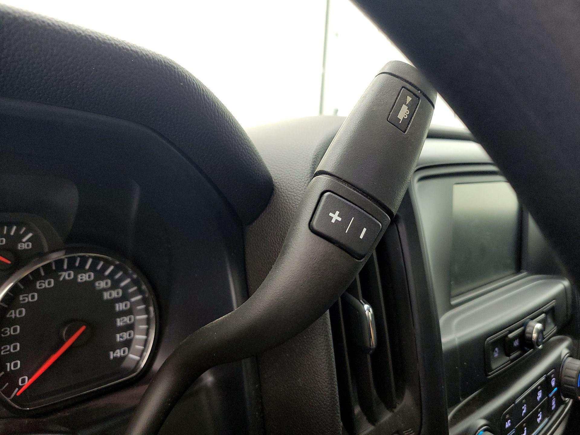 Thumbnail: 2019 Chevrolet Silverado 1500 - 17