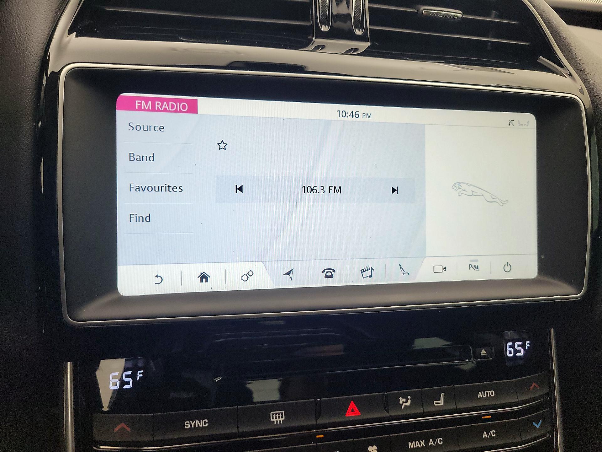 Thumbnail: 2017 Jaguar XE - 15