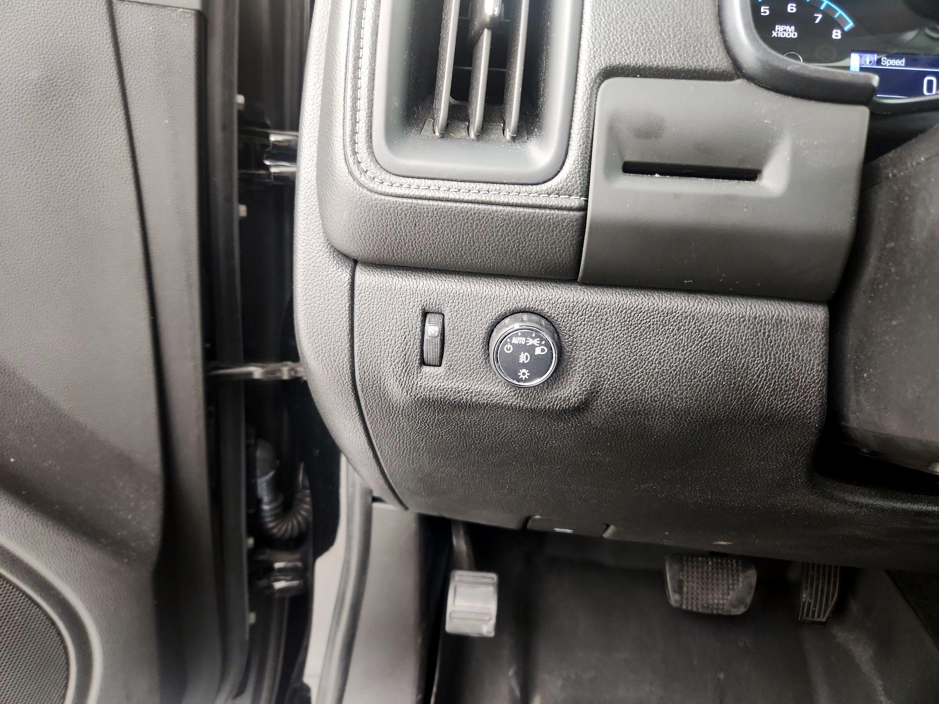 Thumbnail: 2017 GMC Canyon - 13