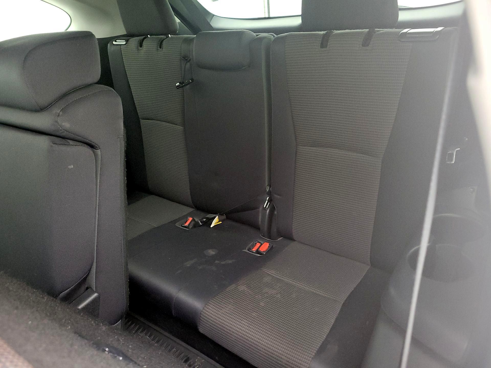 Thumbnail: 2023 Toyota Highlander - 20