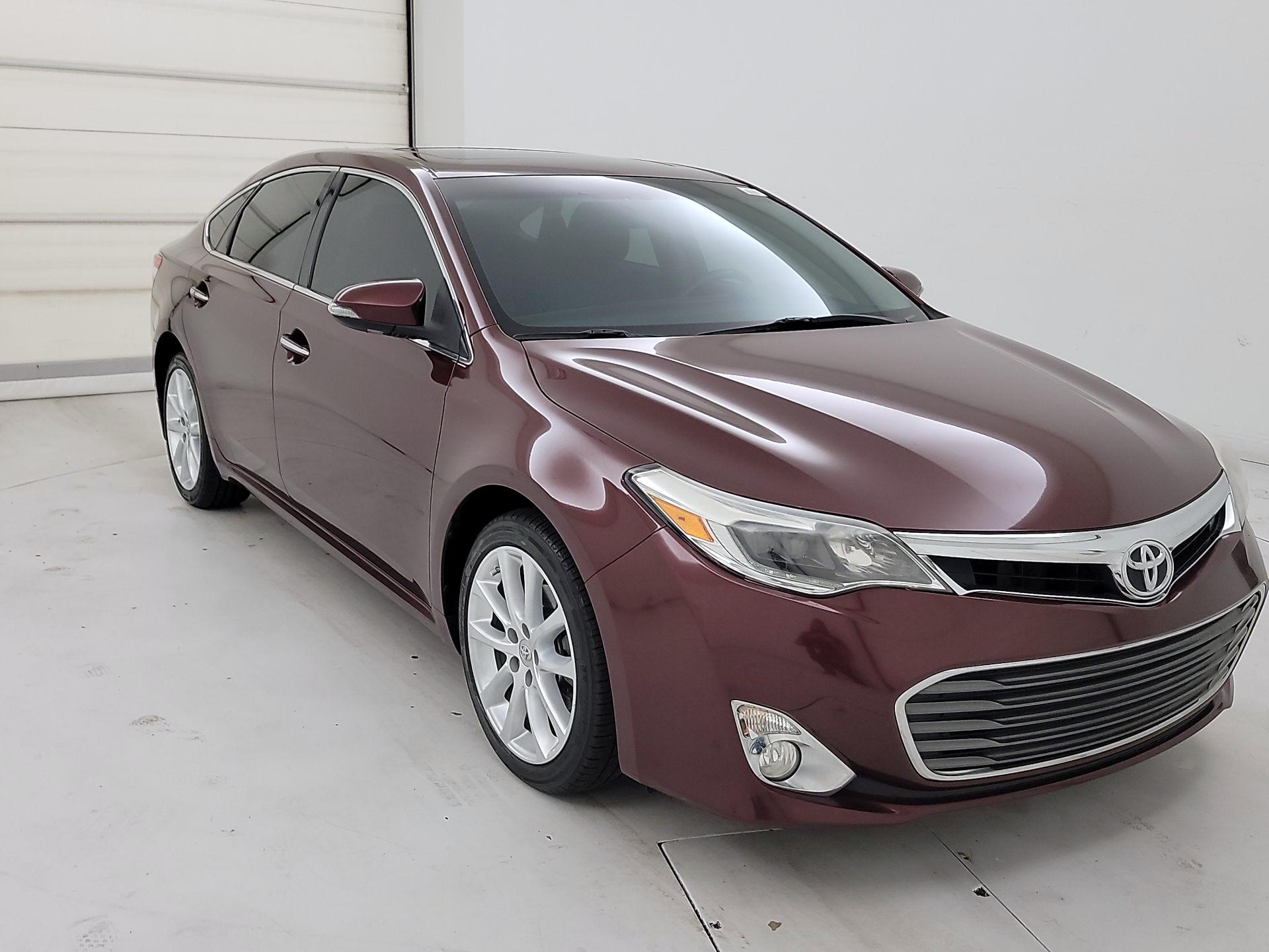 Thumbnail: 2015 Toyota Avalon - 1