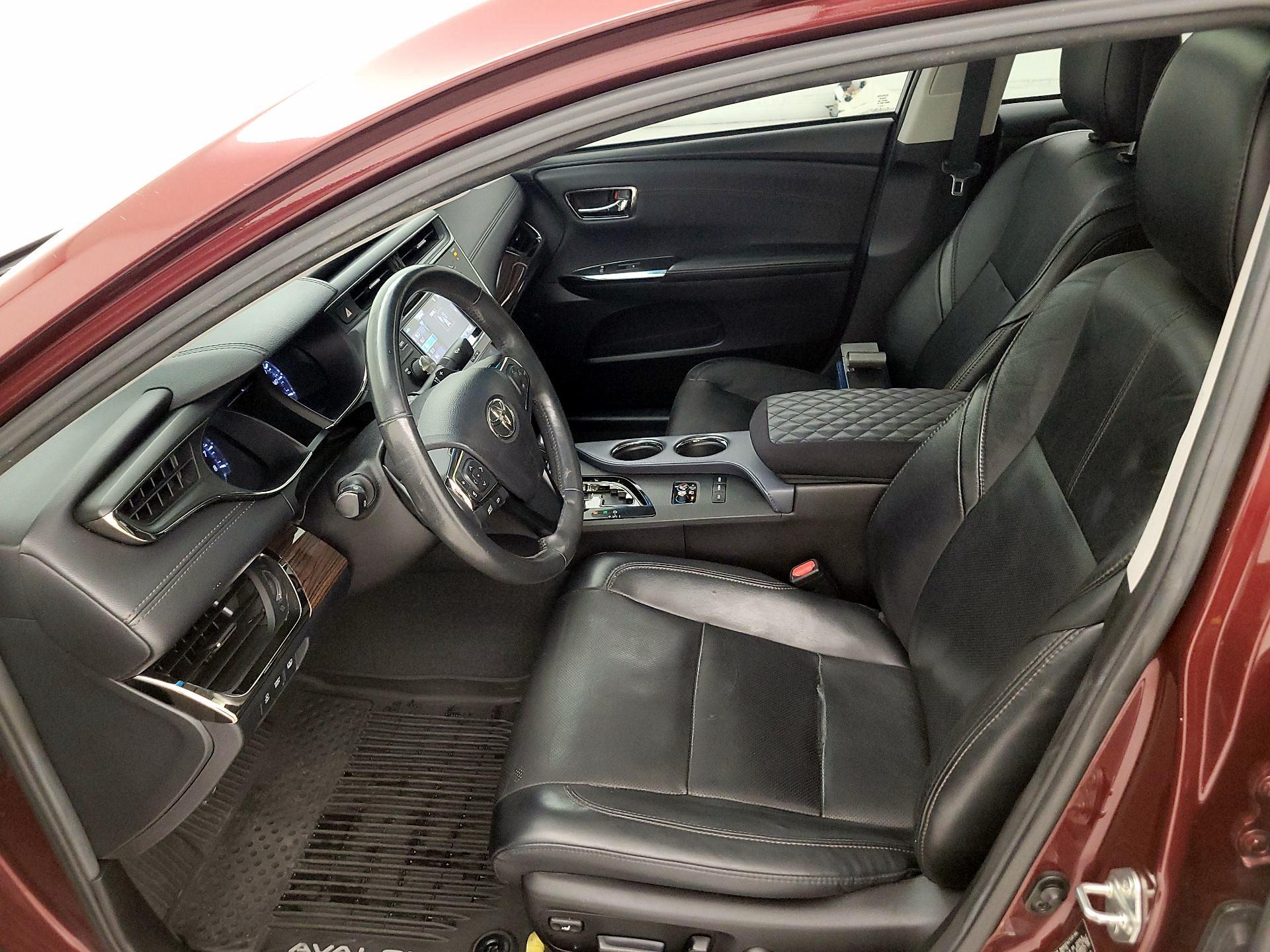 Thumbnail: 2015 Toyota Avalon - 9