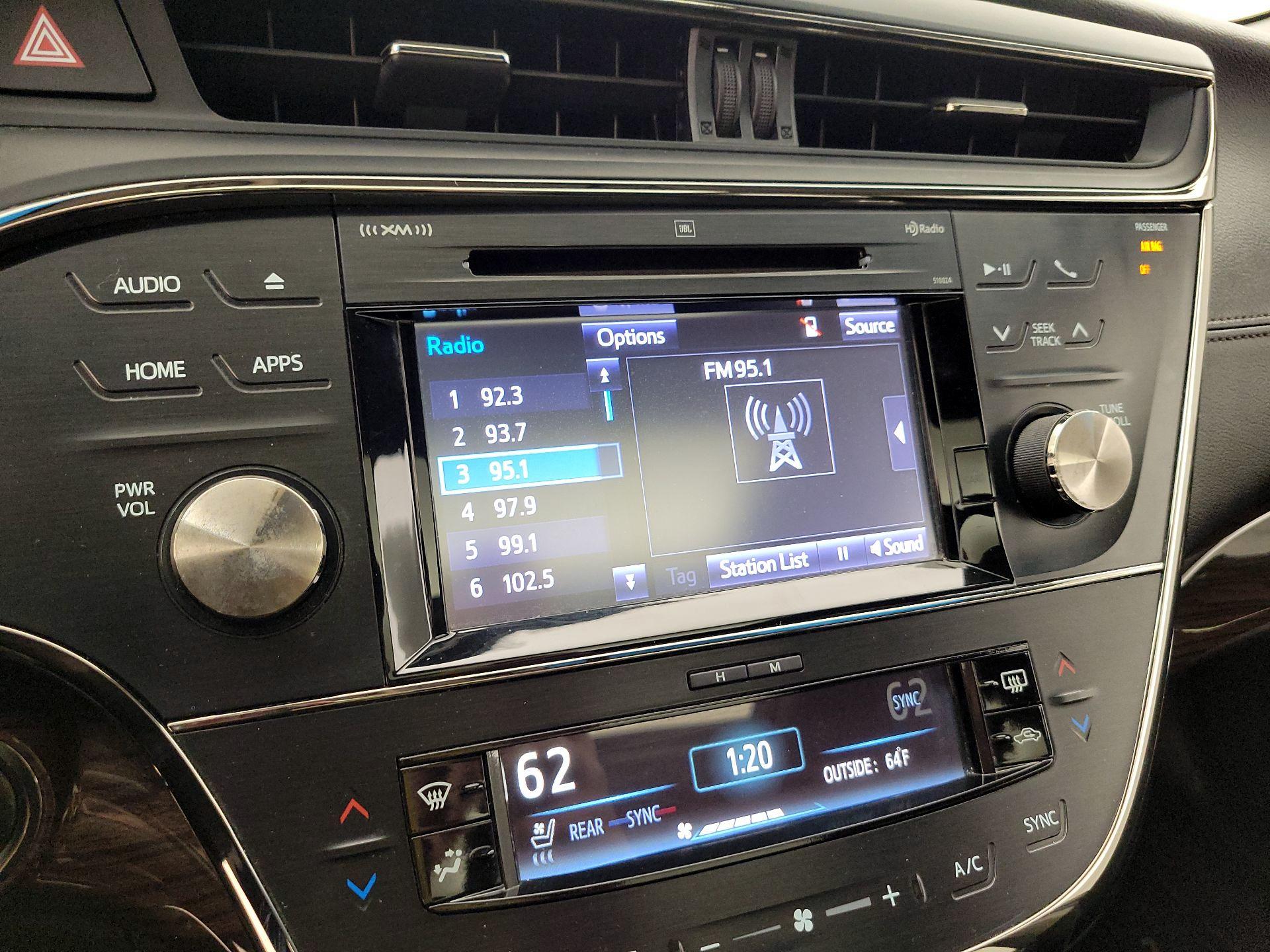 Thumbnail: 2015 Toyota Avalon - 13