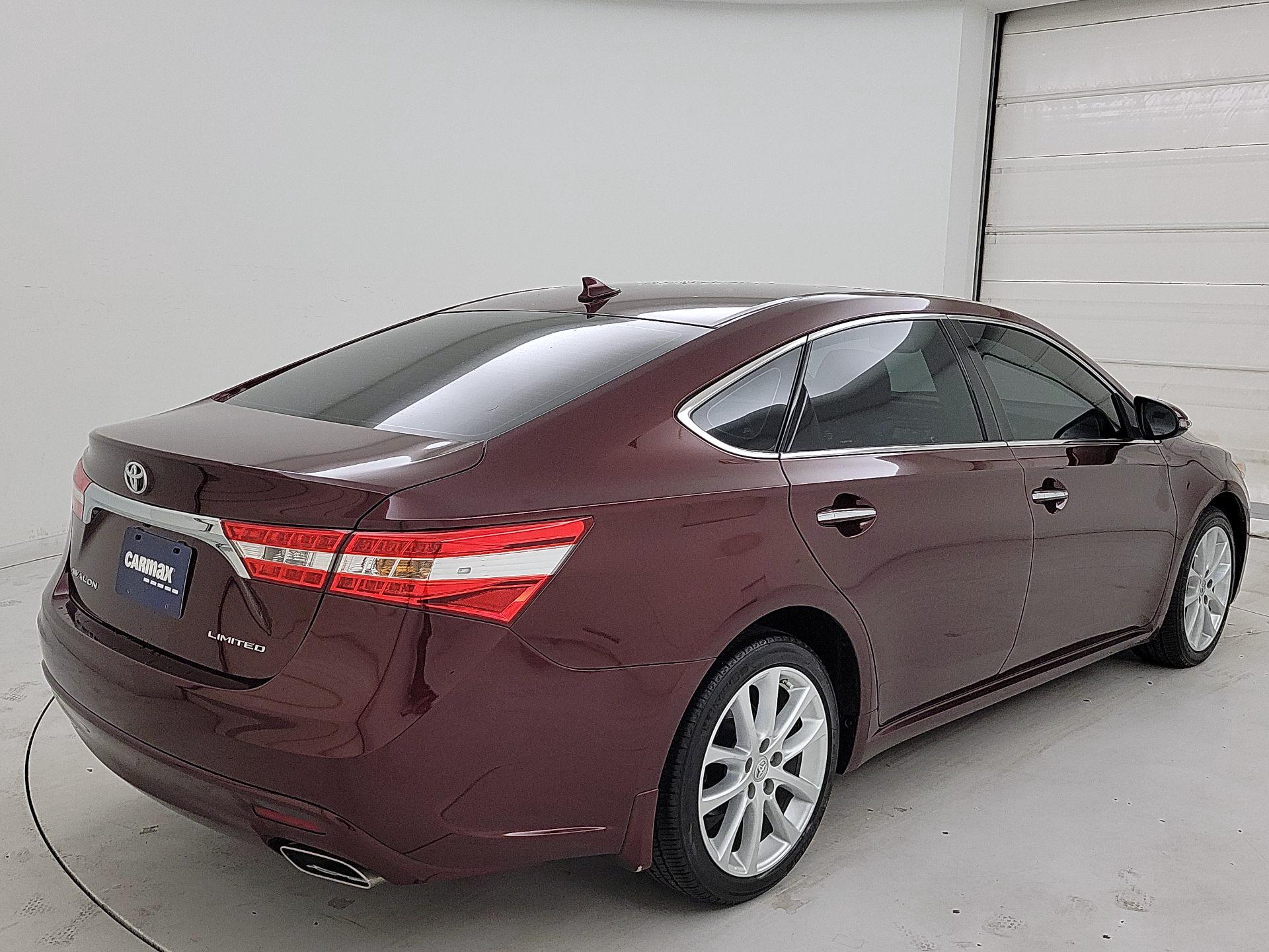 Thumbnail: 2015 Toyota Avalon - 5