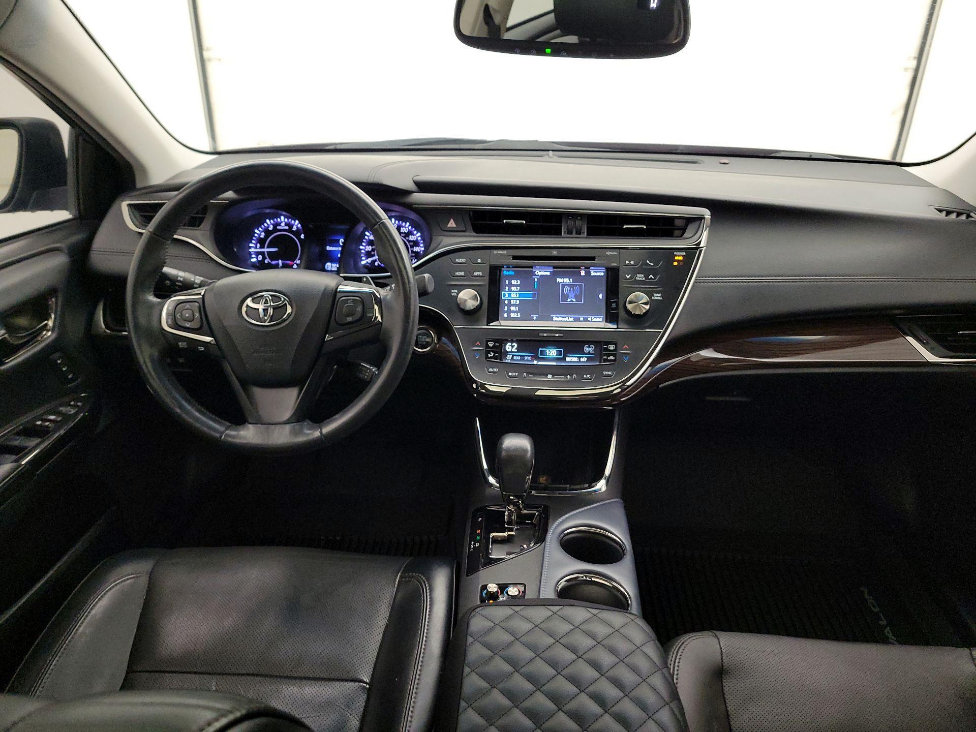 Thumbnail: 2015 Toyota Avalon - 8