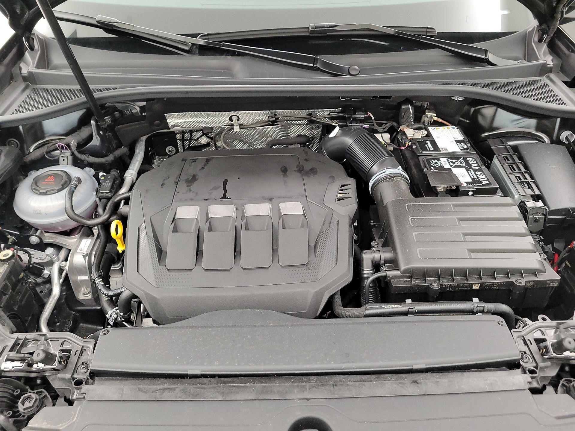 Thumbnail: 2025 Audi Q3 - 19