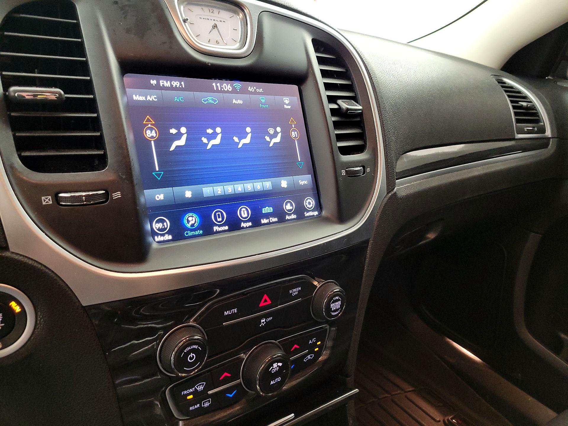 Thumbnail: 2021 Chrysler 300 - 16