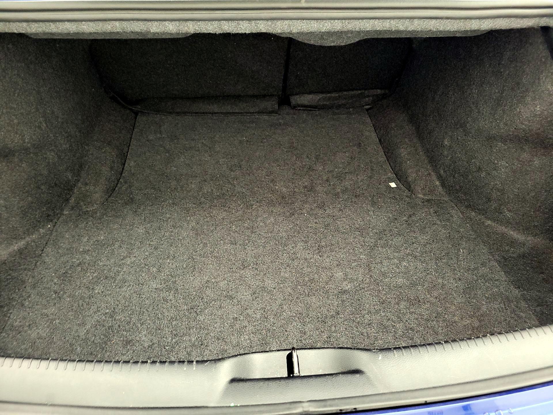 Thumbnail: 2021 Chrysler 300 - 20