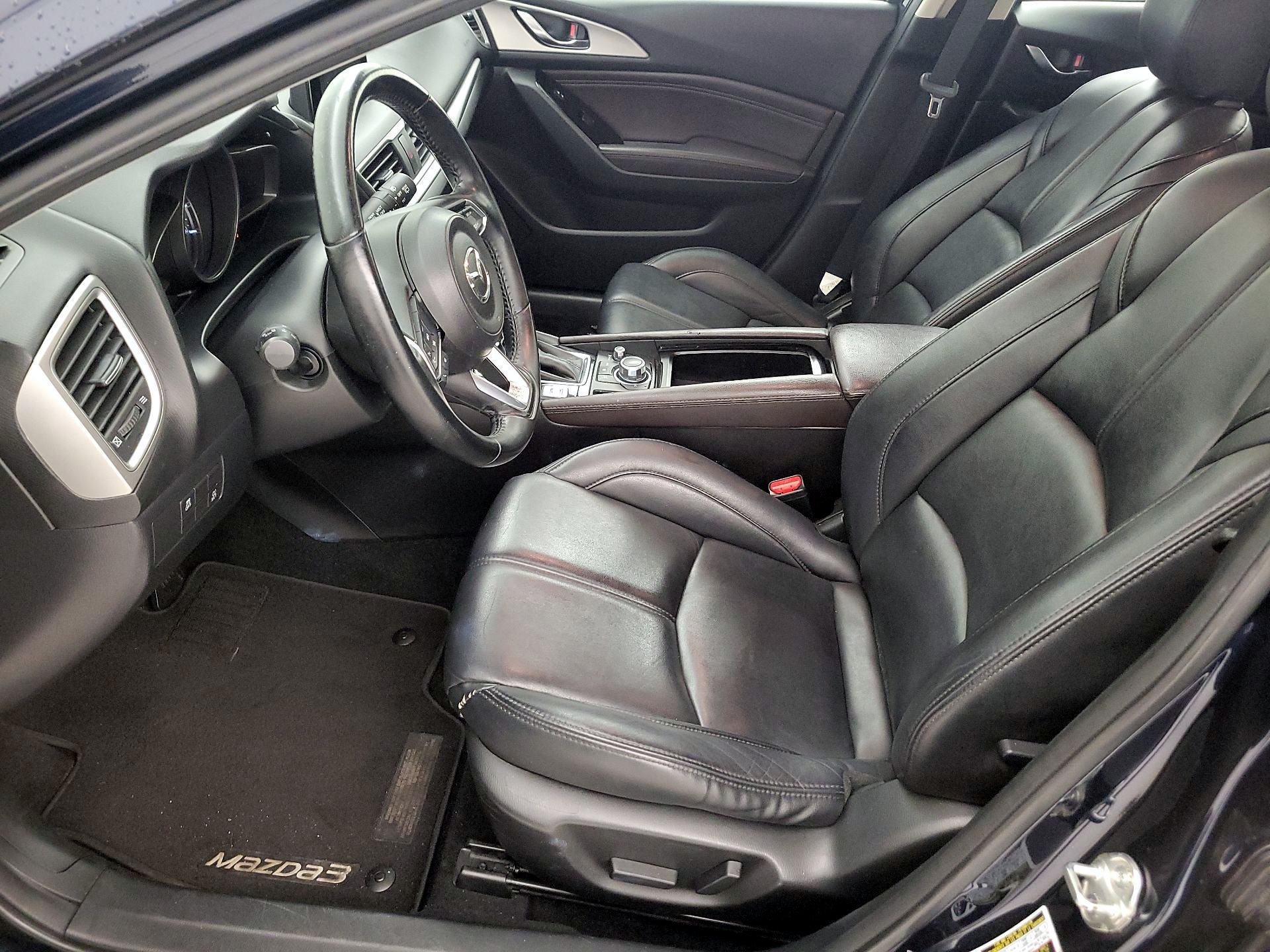 Thumbnail: 2018 Mazda Mazda3 - 9
