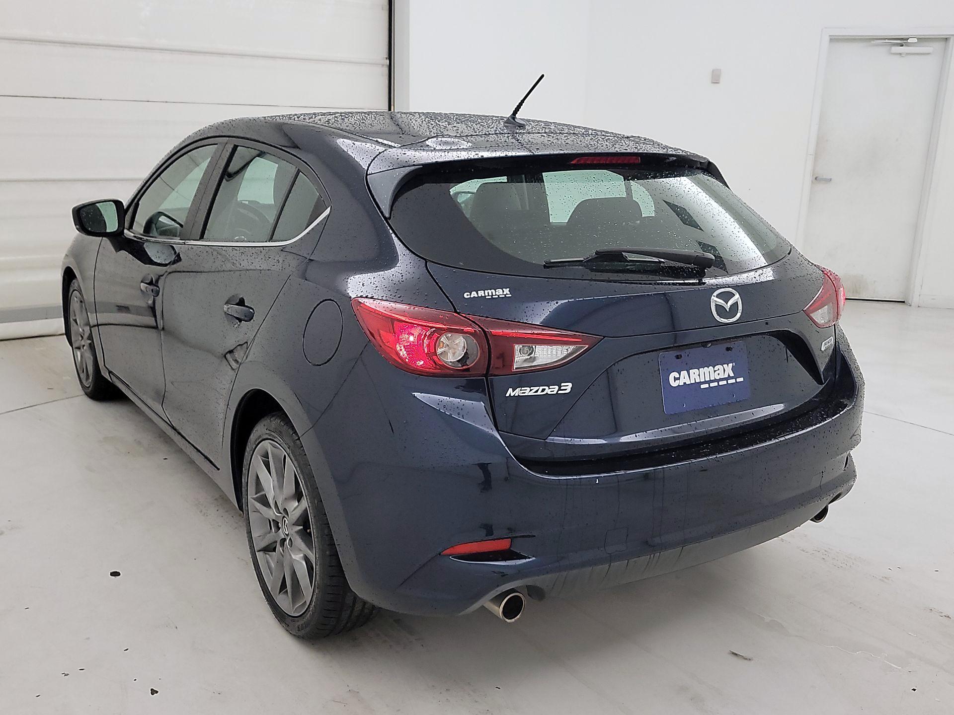 Thumbnail: 2018 Mazda Mazda3 - 7