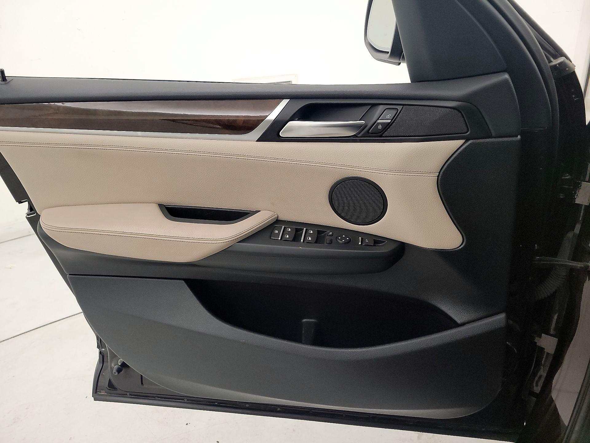 Thumbnail: 2016 BMW X3 - 12