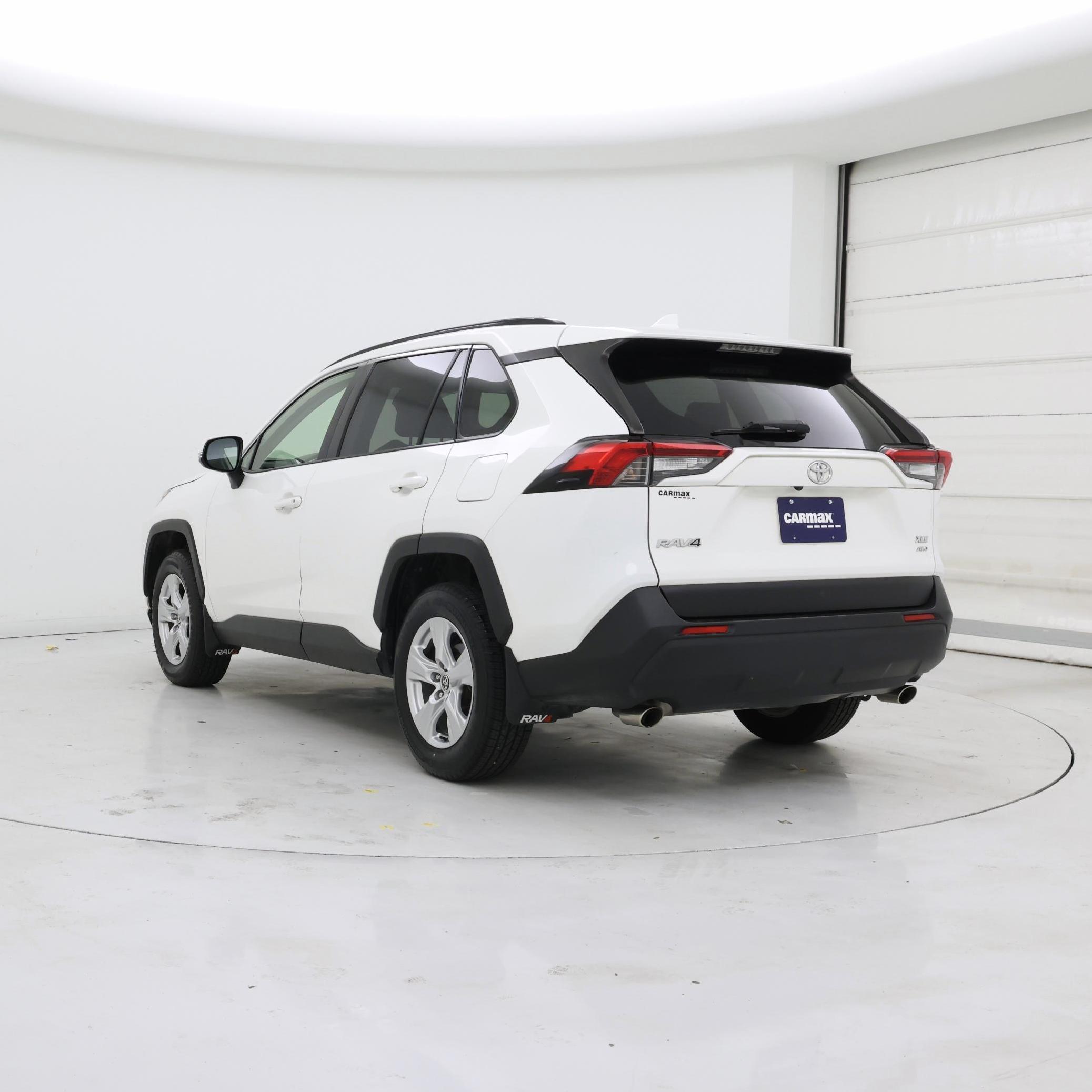 Thumbnail: 2020 Toyota RAV4 - 2