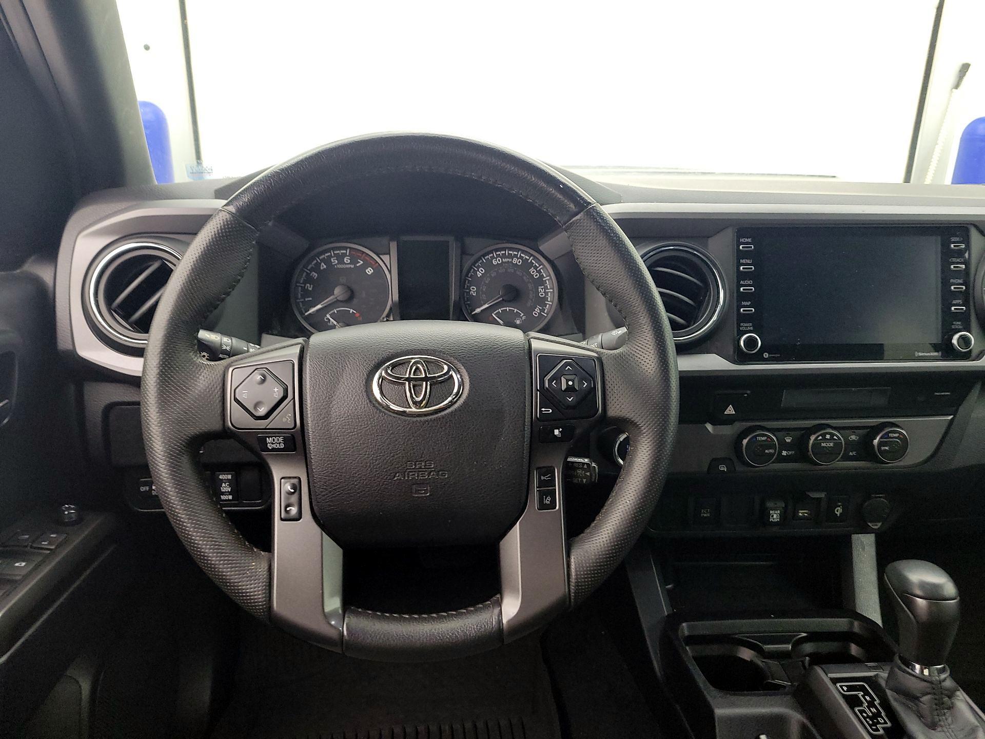 Thumbnail: 2021 Toyota Tacoma - 10