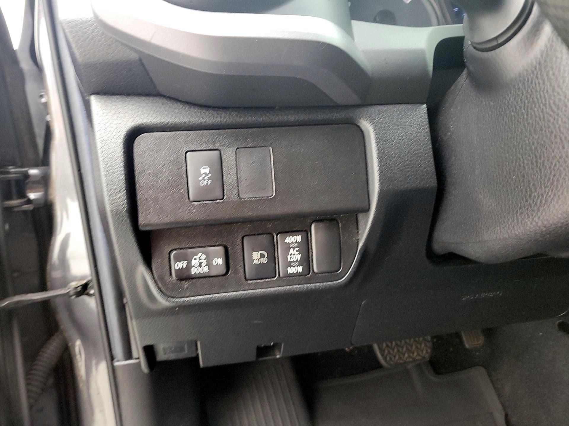 Thumbnail: 2021 Toyota Tacoma - 13