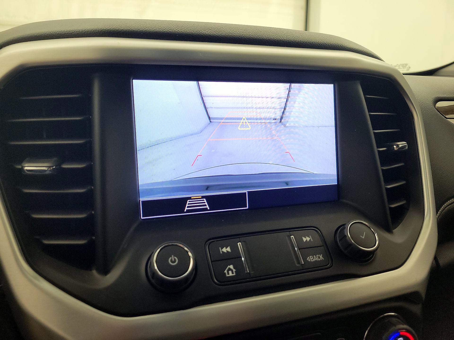 Thumbnail: 2022 GMC Acadia - 12