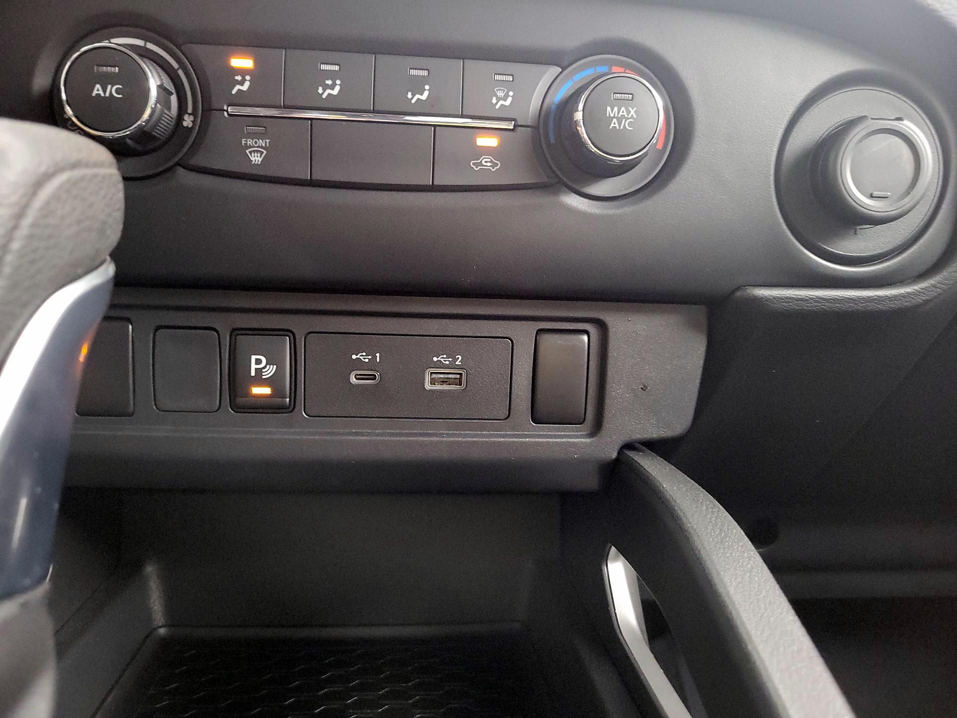 Thumbnail: 2023 Nissan Frontier - 18