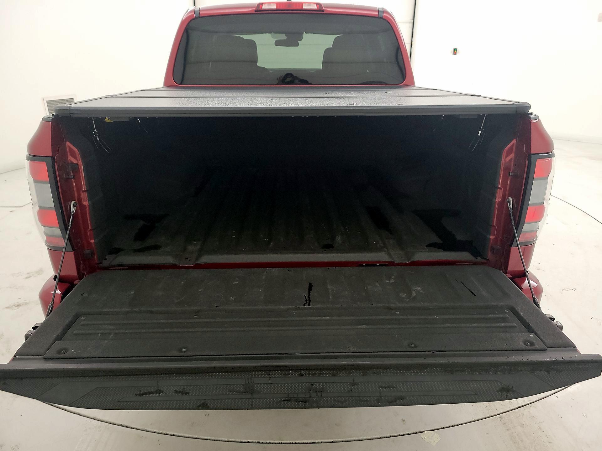 Thumbnail: 2023 Nissan Frontier - 20