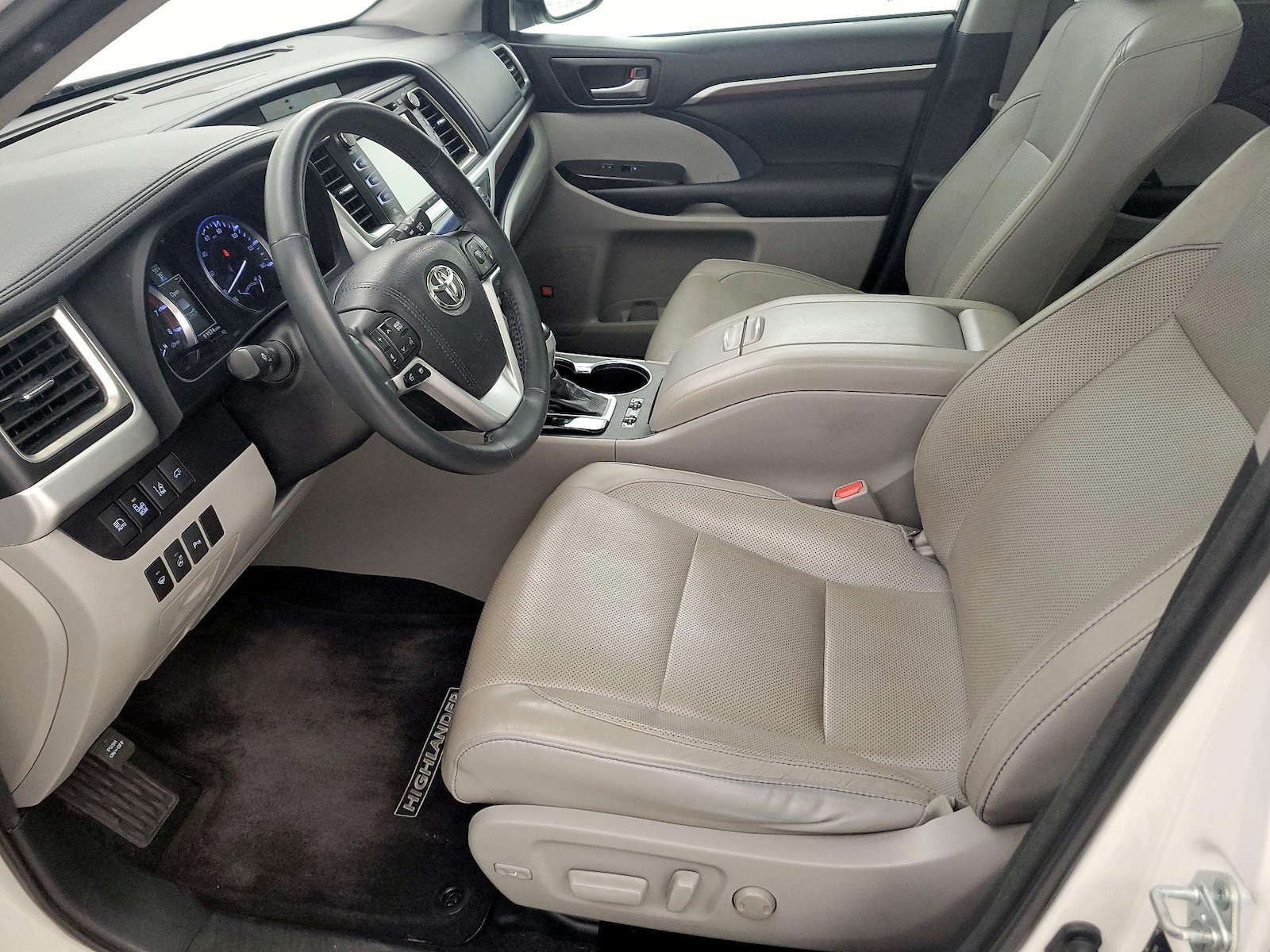 2016 Toyota Highlander Limited Platinum - Photo 12