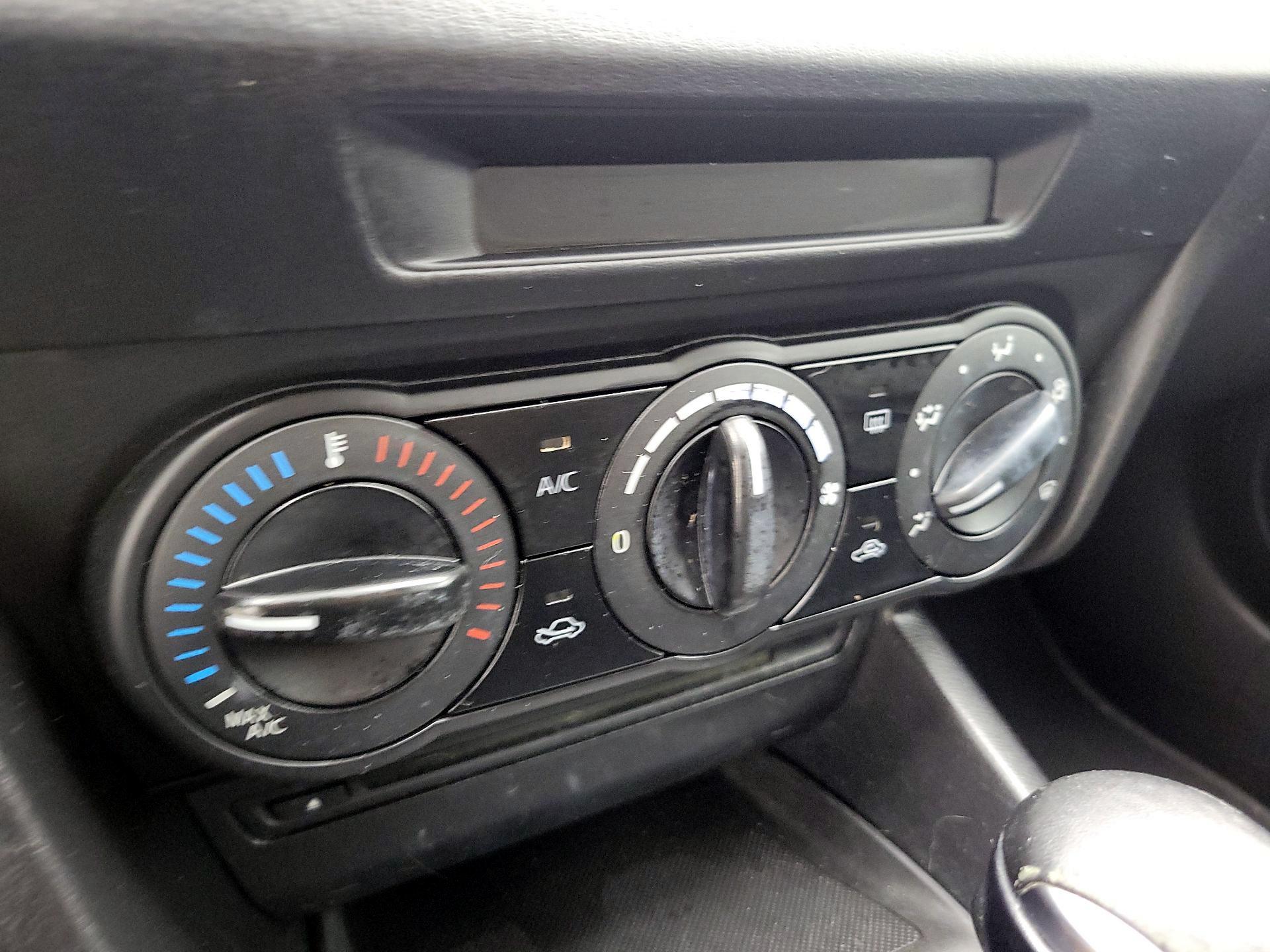 Thumbnail: 2014 Mazda Mazda3 - 15