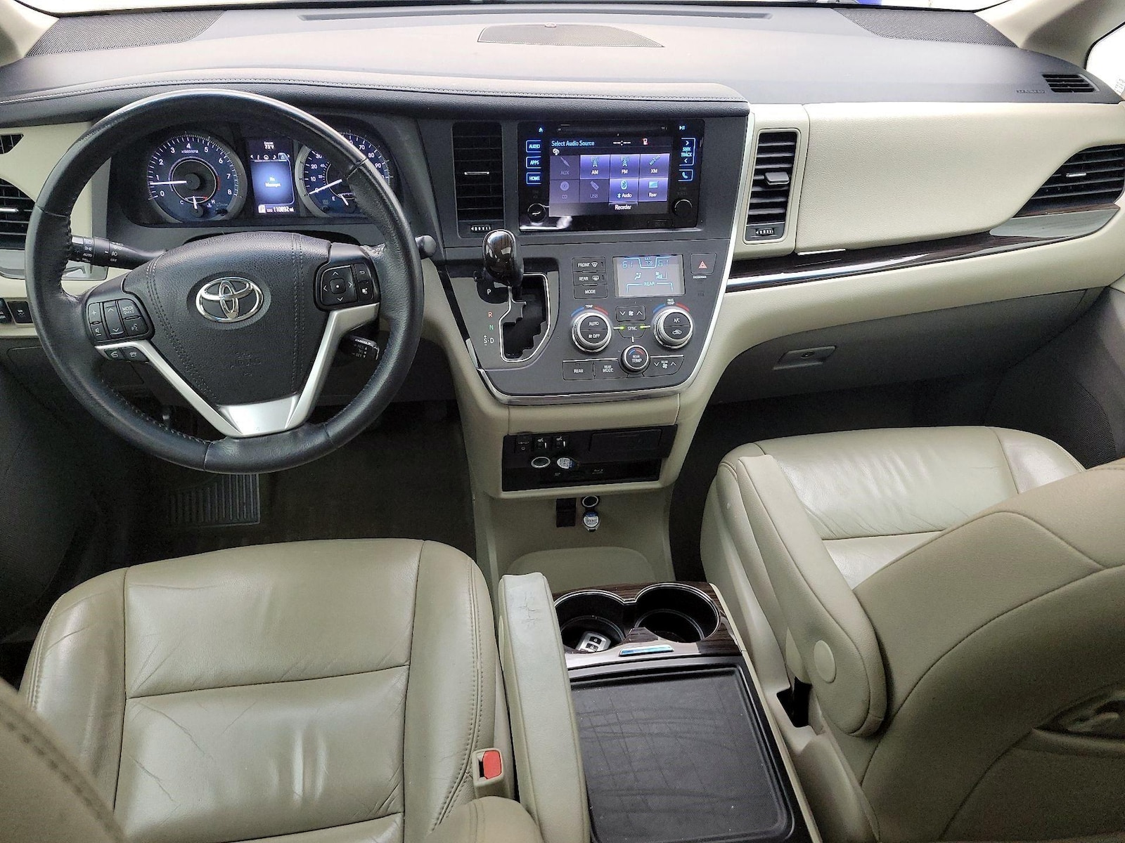 2017 Toyota Sienna XLE Premium