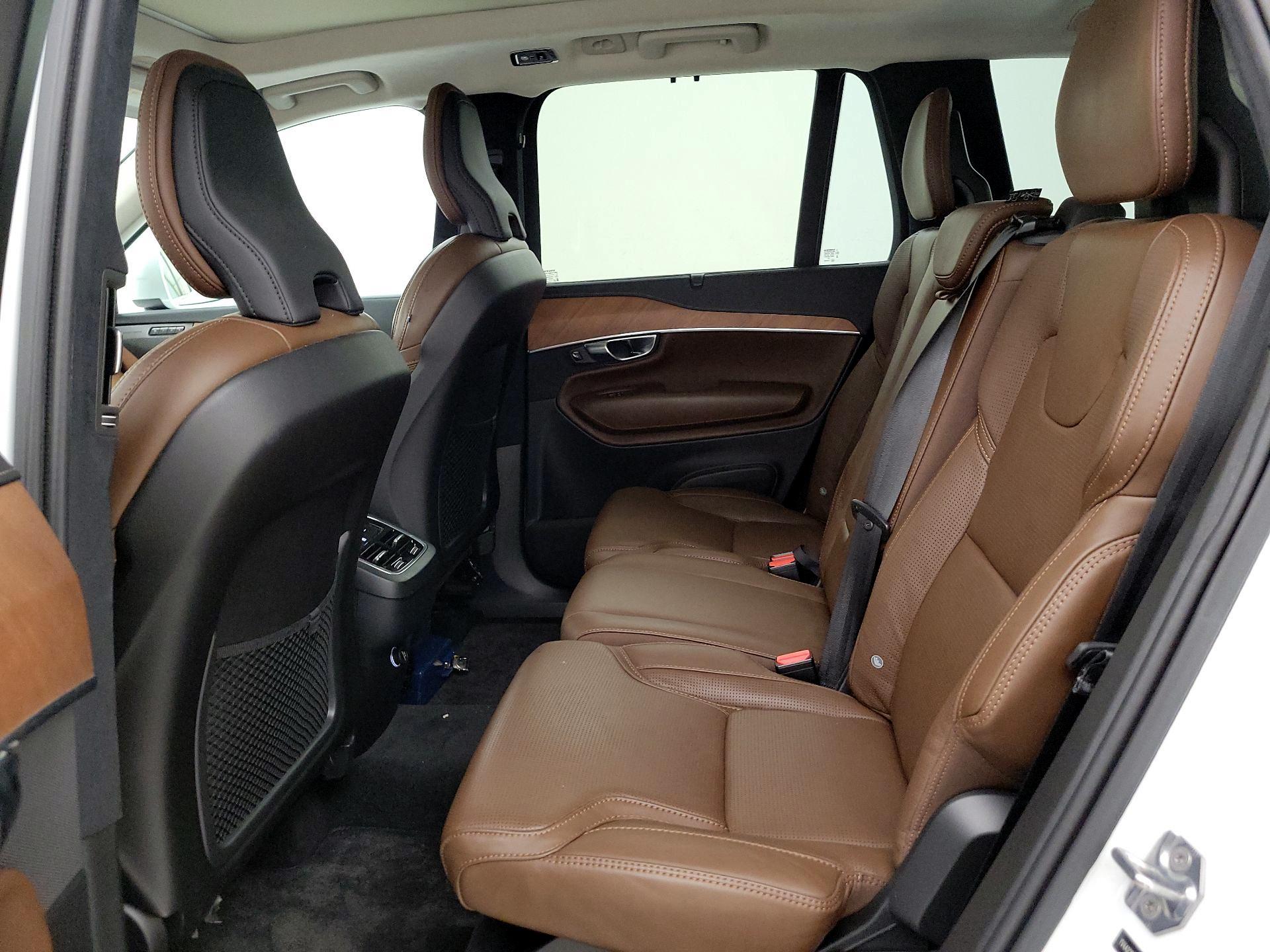 Thumbnail: 2019 Volvo XC90 - 18