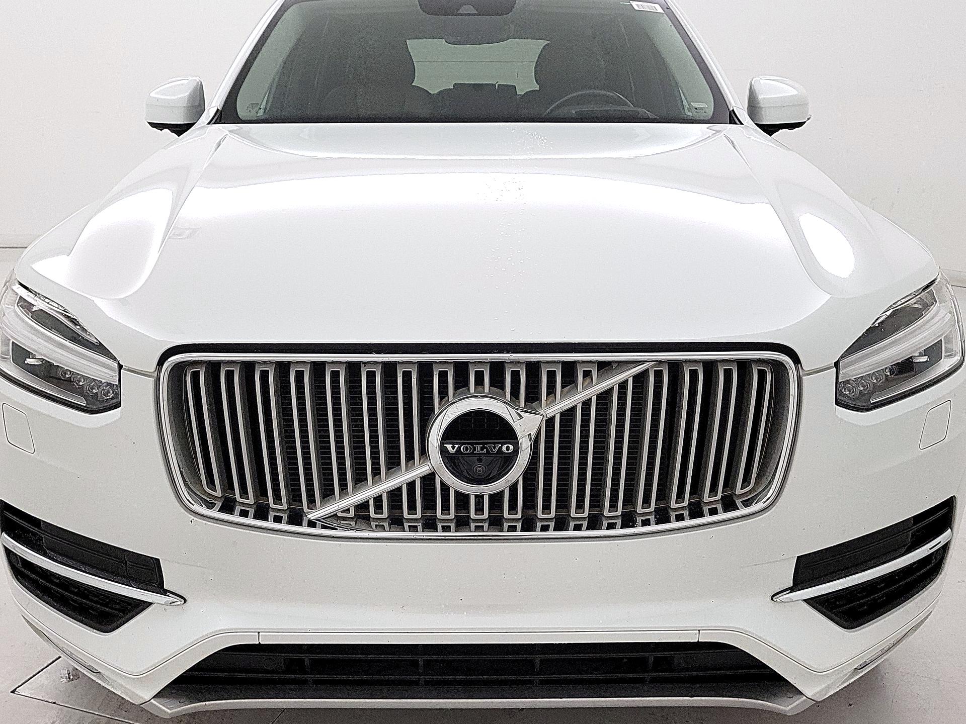 Thumbnail: 2019 Volvo XC90 - 2