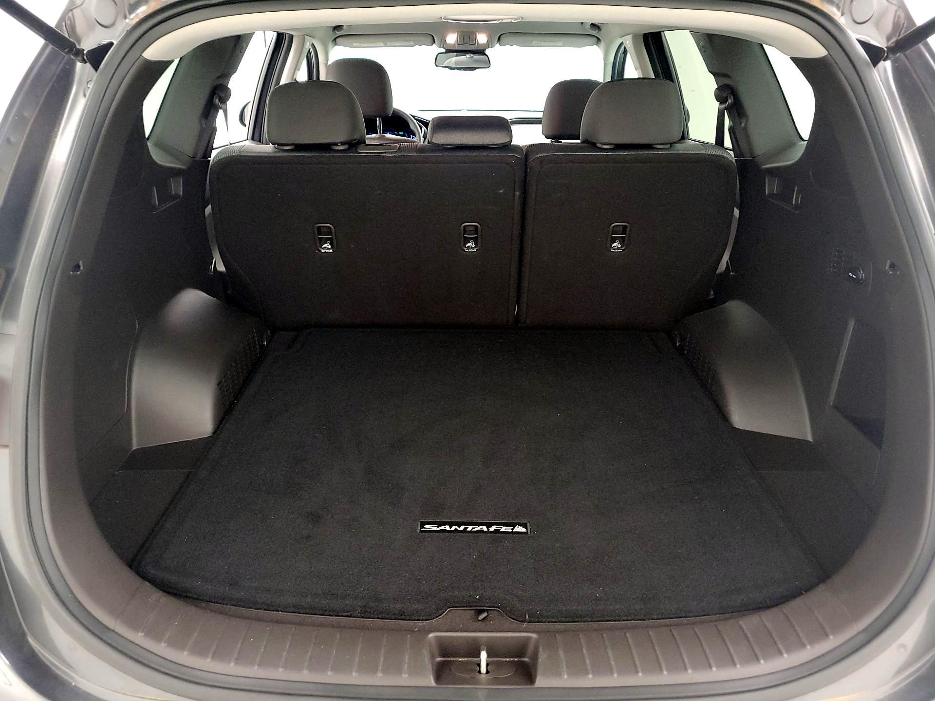 Thumbnail: 2020 Hyundai Santa Fe - 18