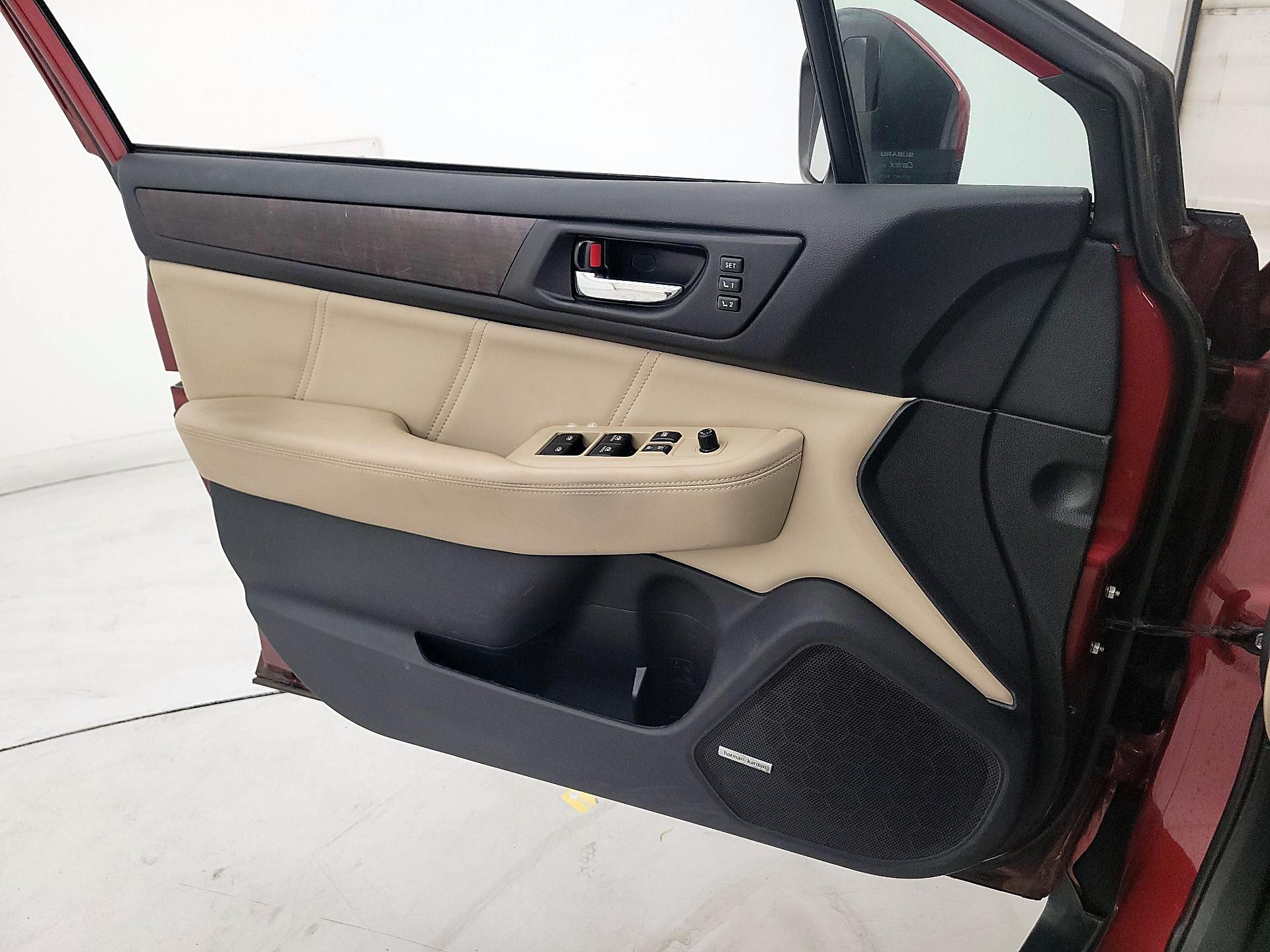 Thumbnail: 2019 Subaru Outback - 10