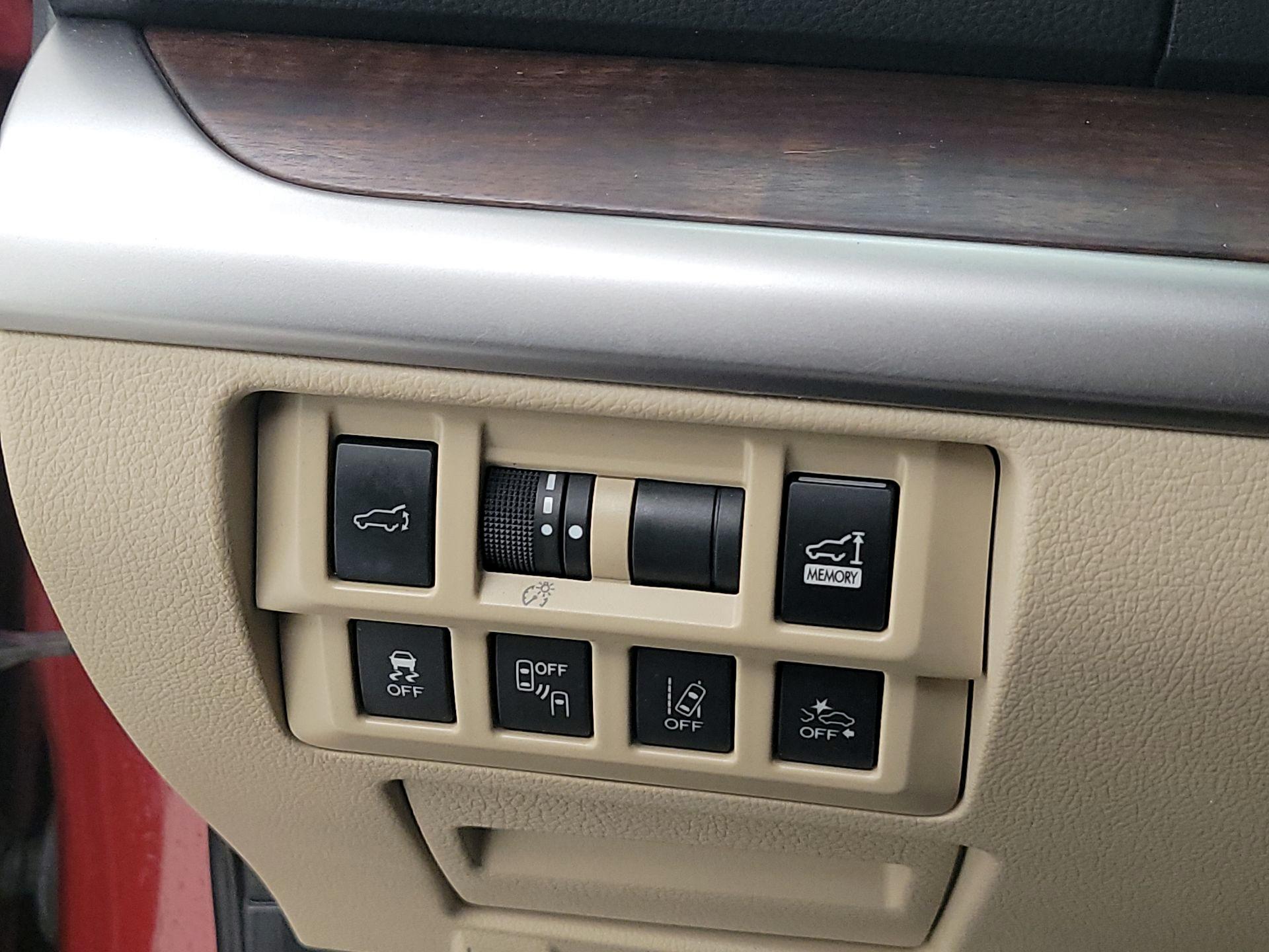 Thumbnail: 2019 Subaru Outback - 11