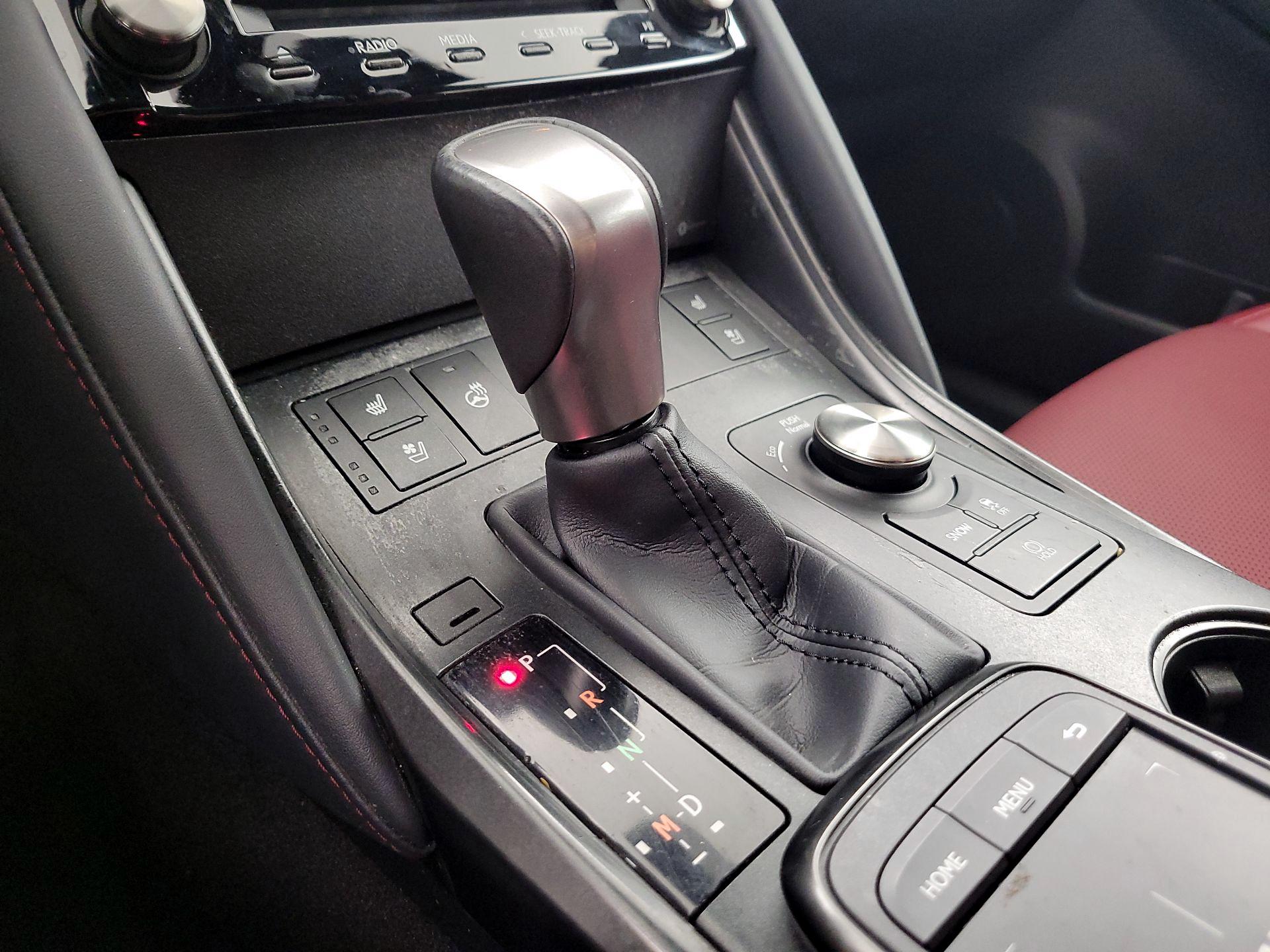 Thumbnail: 2024 Lexus IS - 15