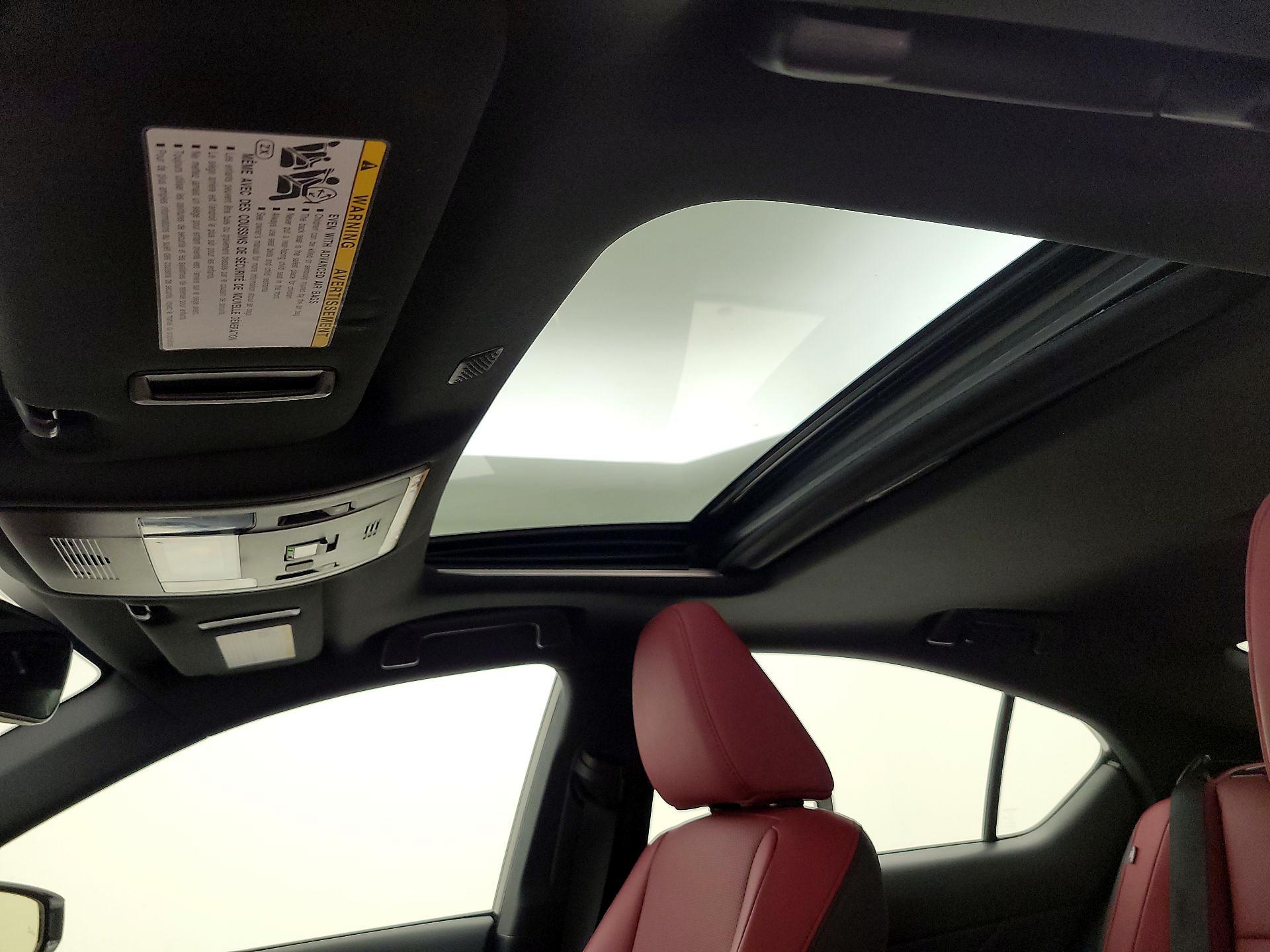 Thumbnail: 2024 Lexus IS - 17