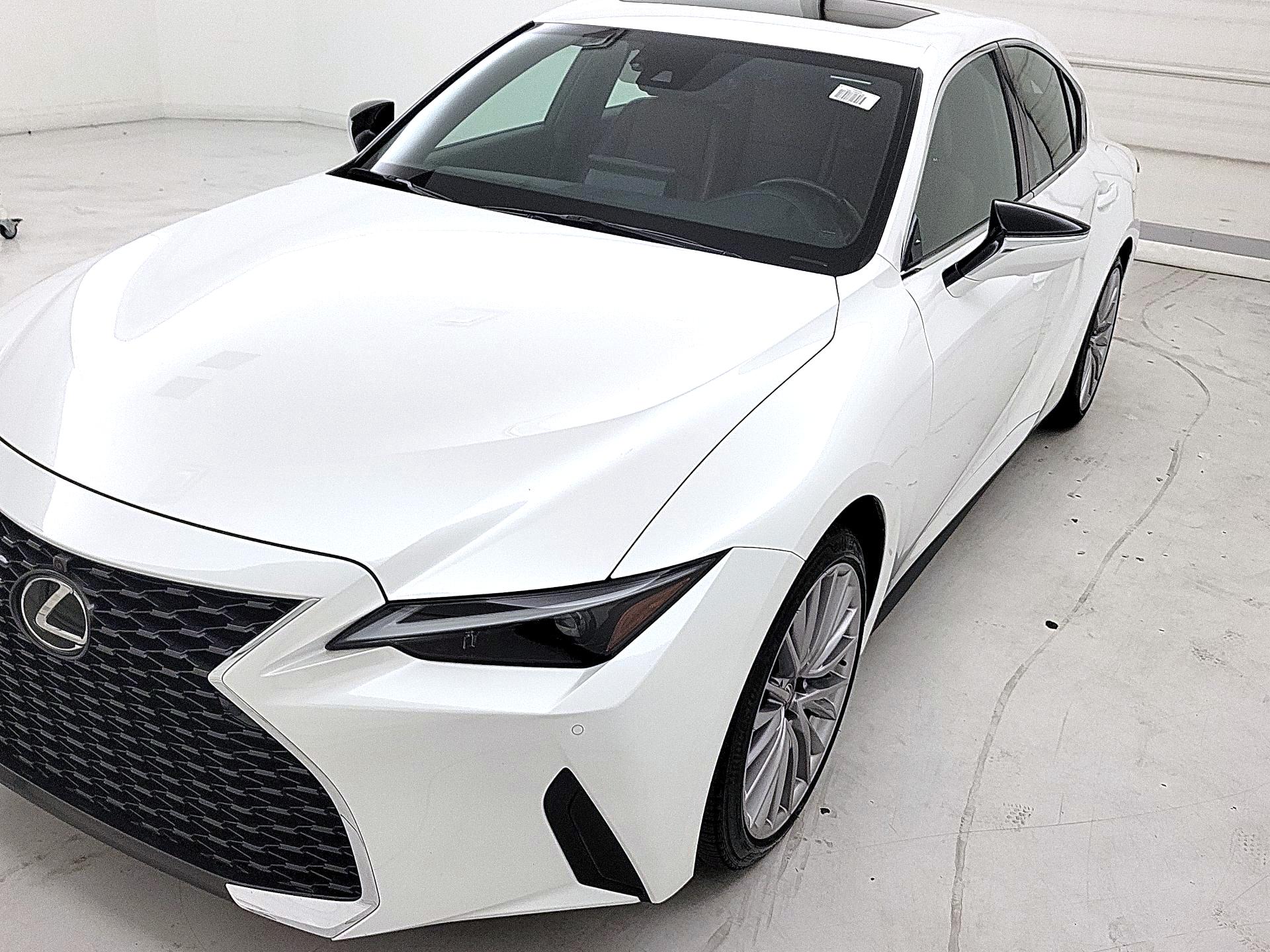 Thumbnail: 2024 Lexus IS - 3