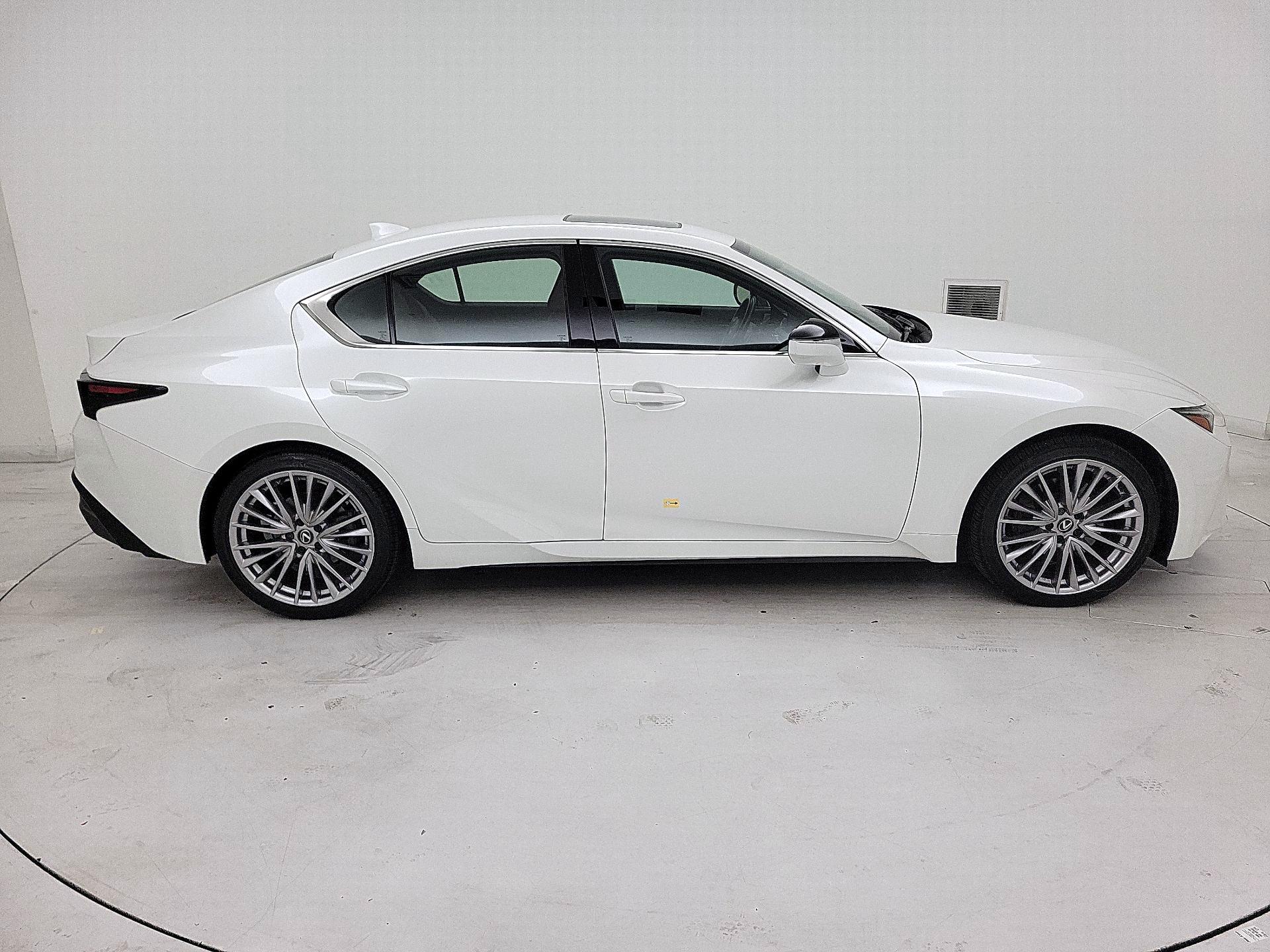 Thumbnail: 2024 Lexus IS - 4