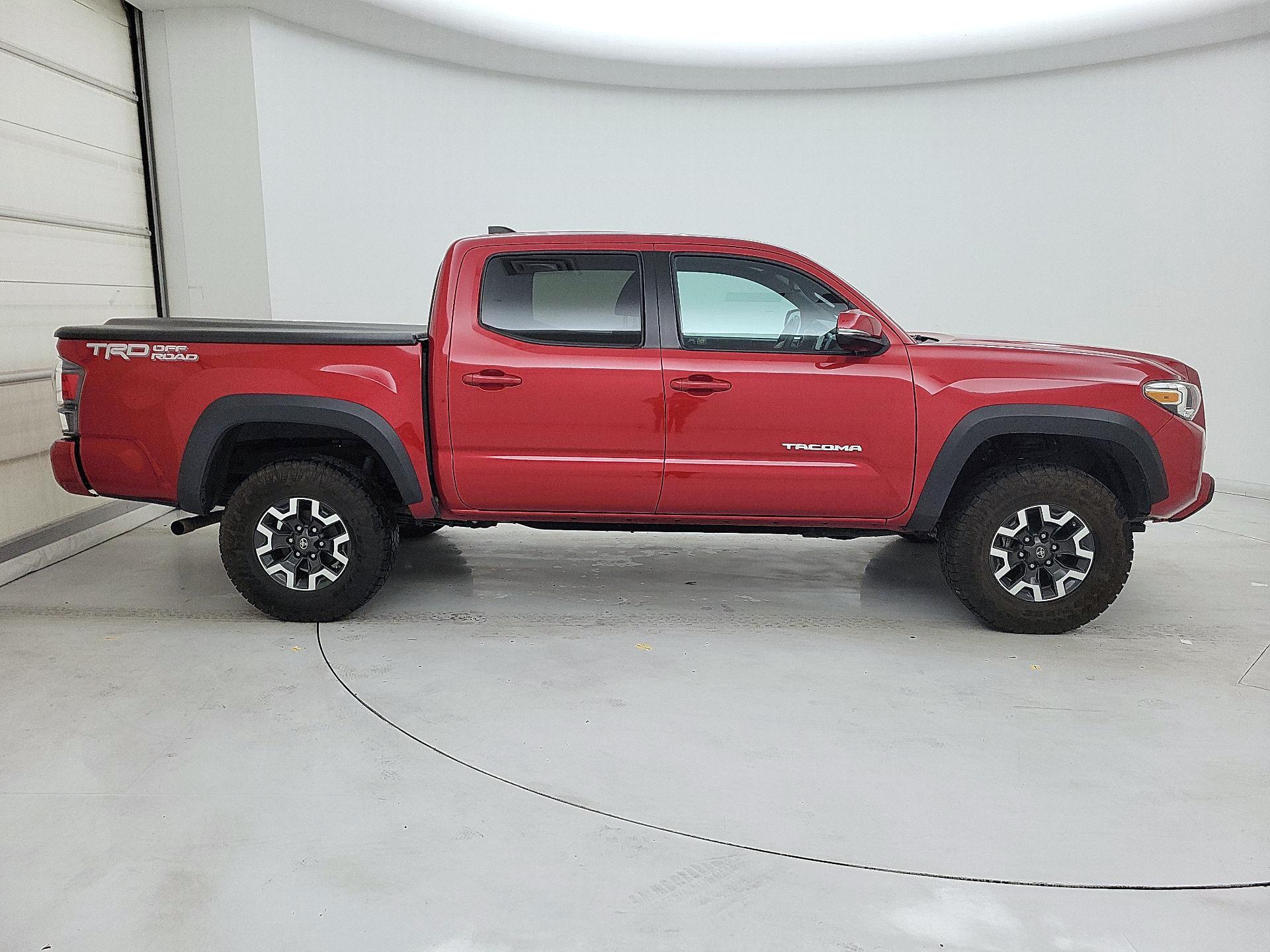 Thumbnail: 2020 Toyota Tacoma - 4