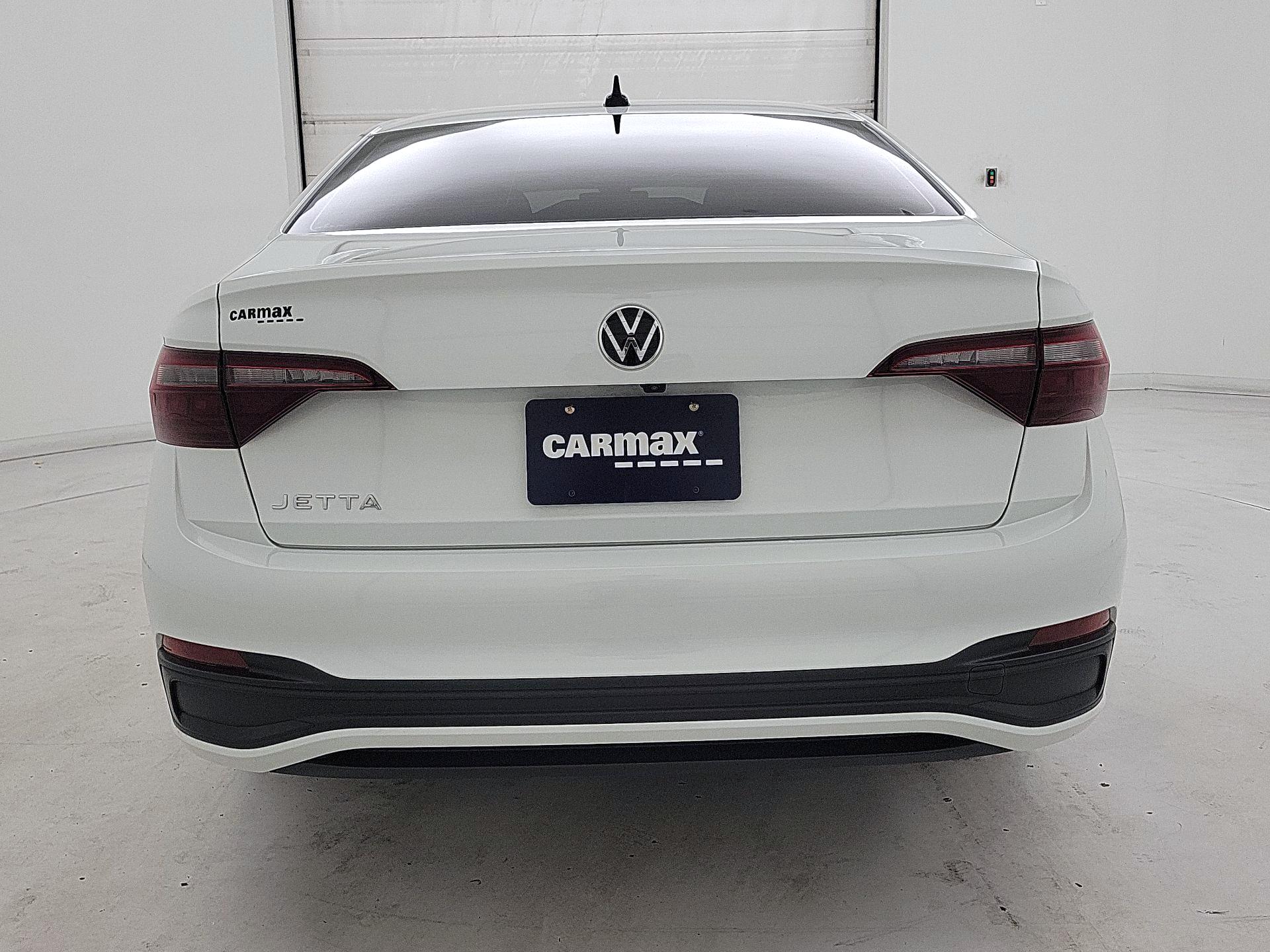 Thumbnail: 2023 Volkswagen Jetta - 6