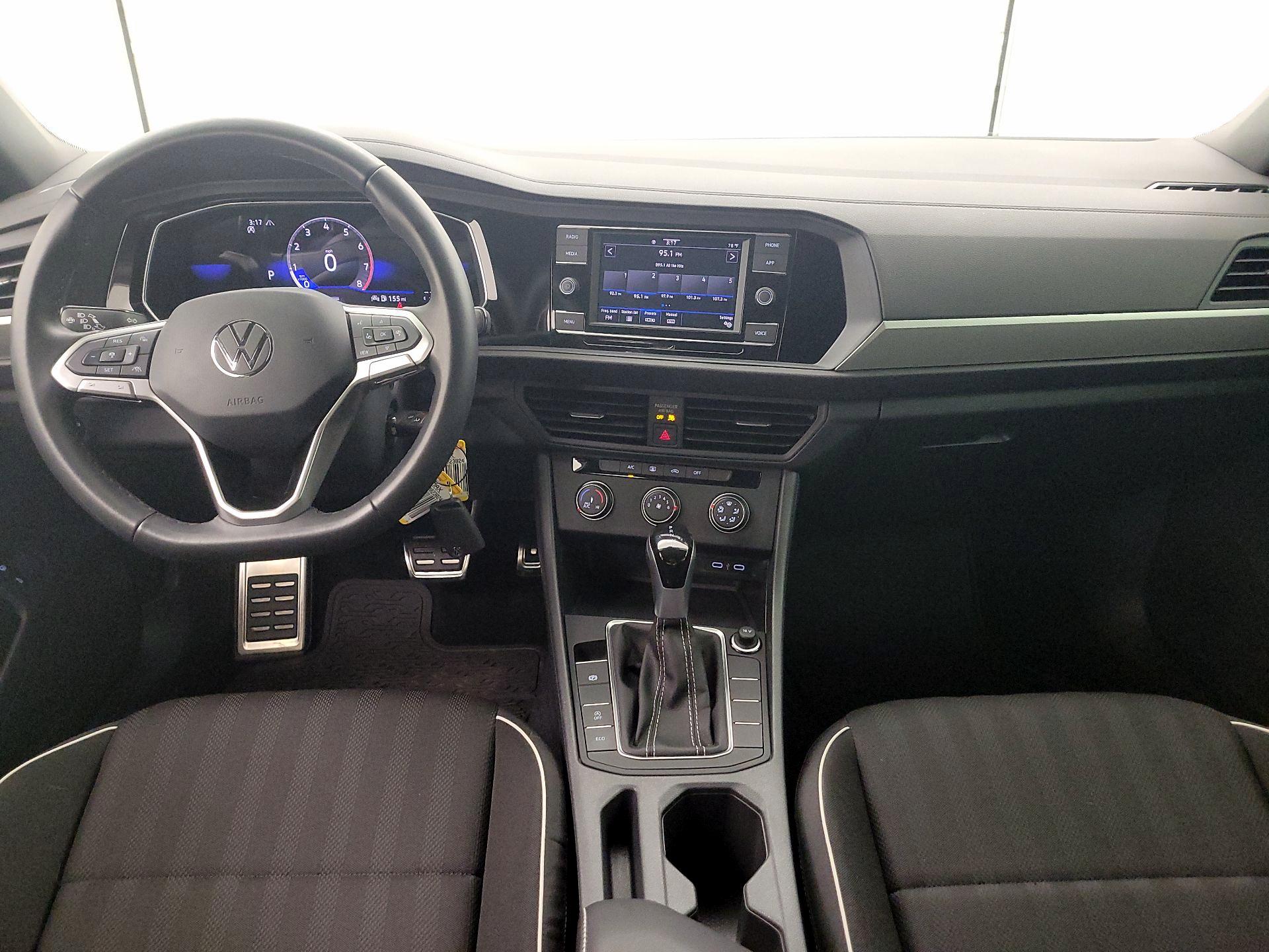 Thumbnail: 2023 Volkswagen Jetta - 8