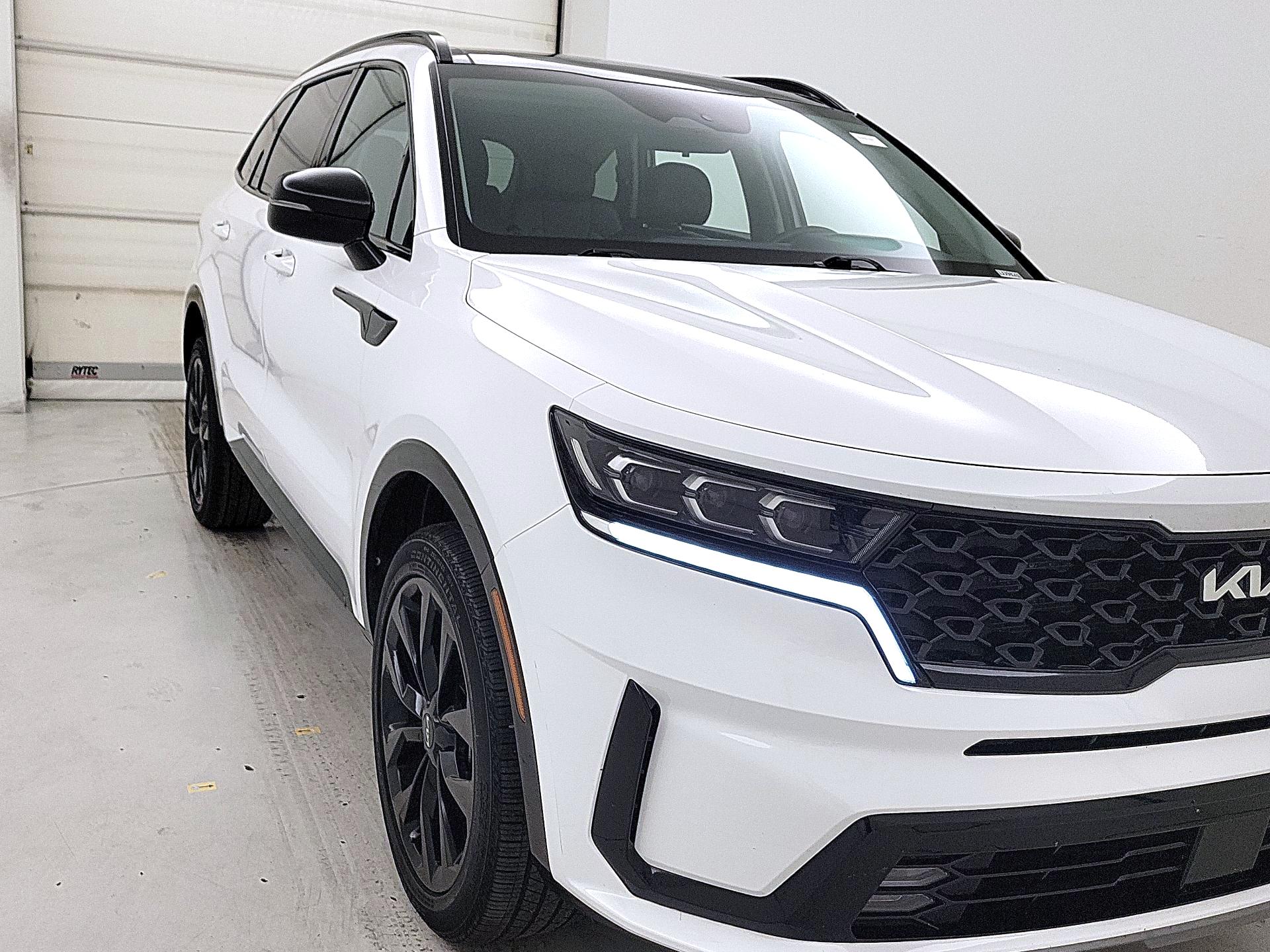 Thumbnail: 2022 Kia Sorento - 1