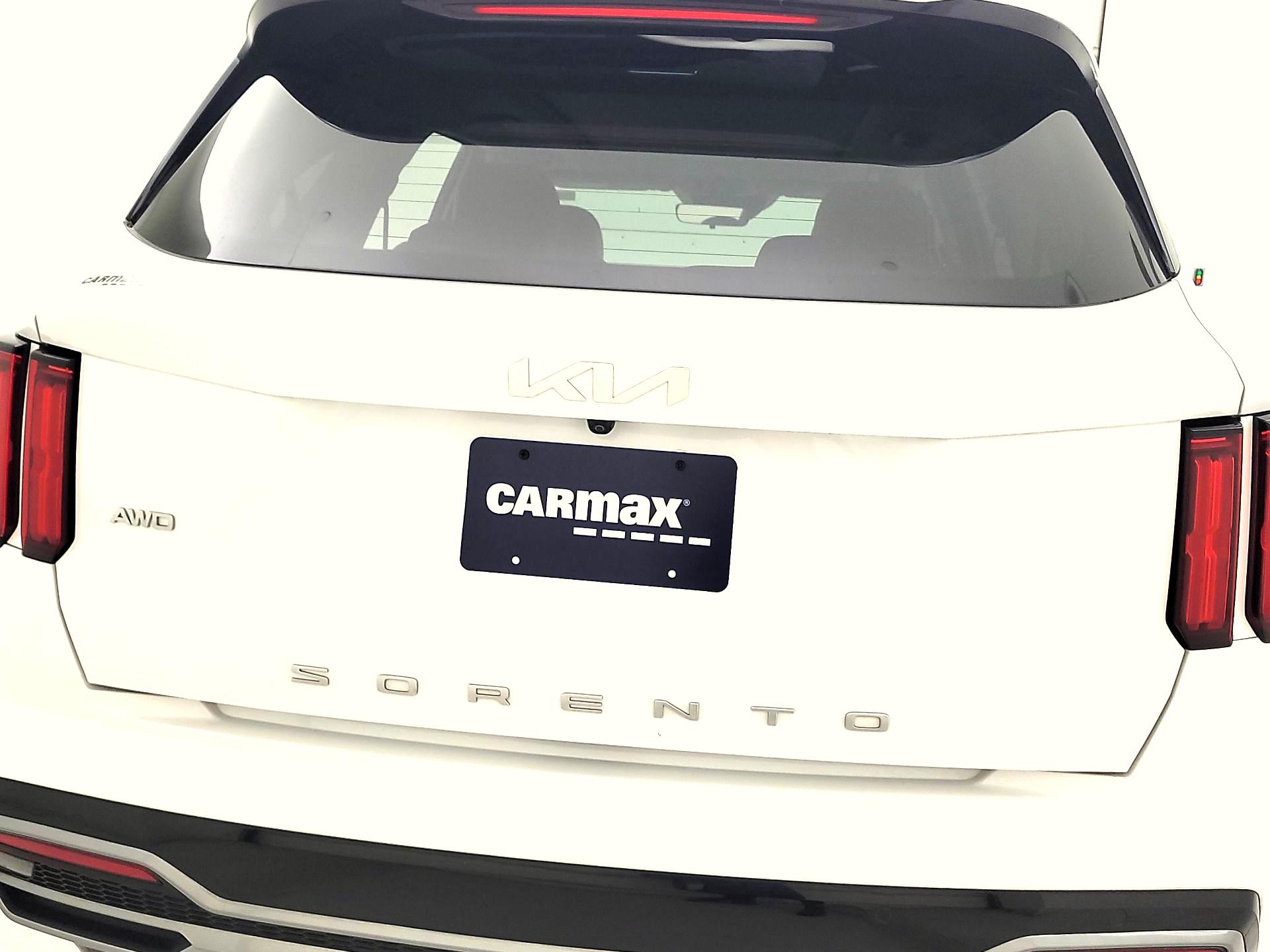 Thumbnail: 2022 Kia Sorento - 6