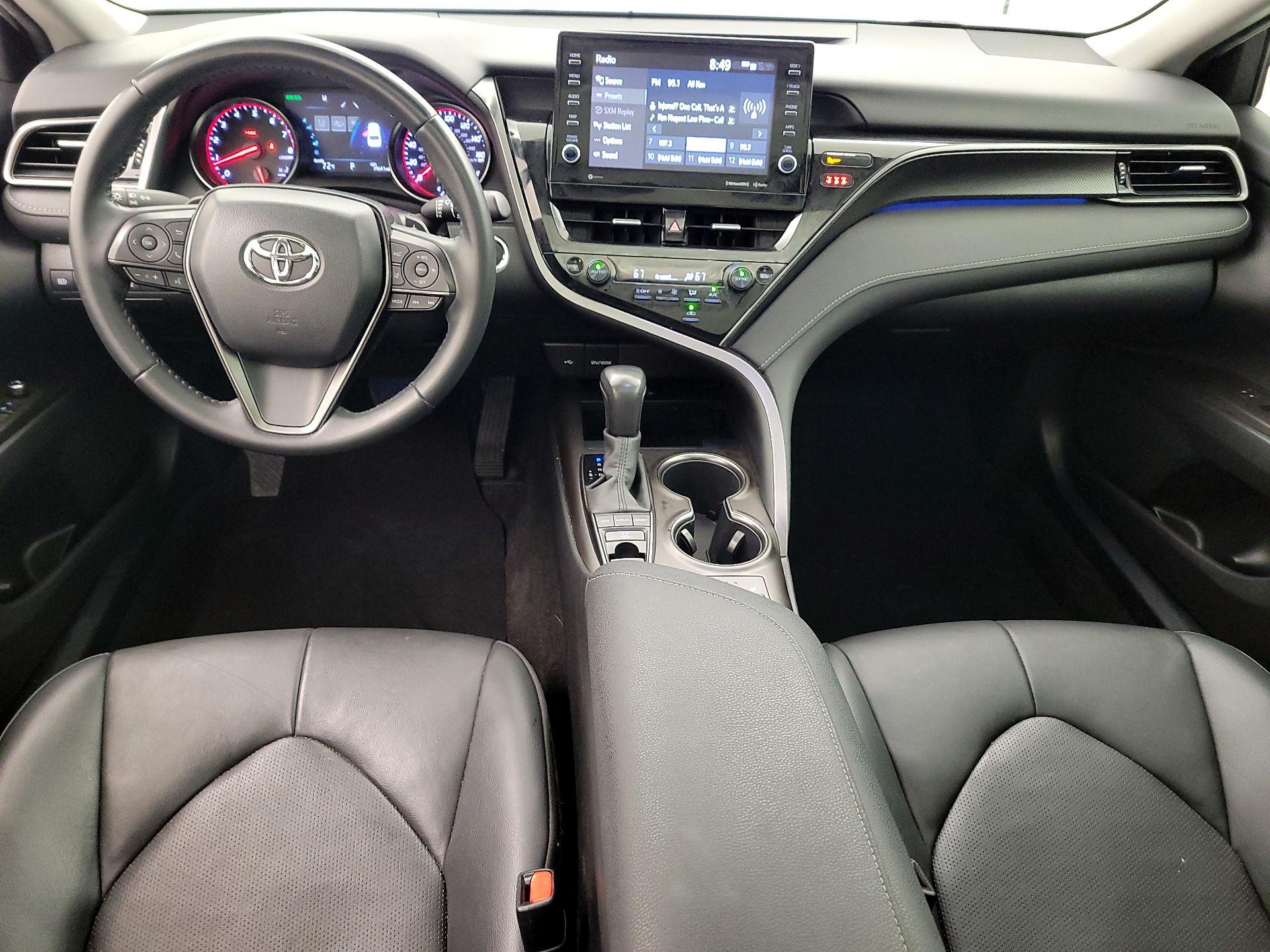 Thumbnail: 2022 Toyota Camry - 8