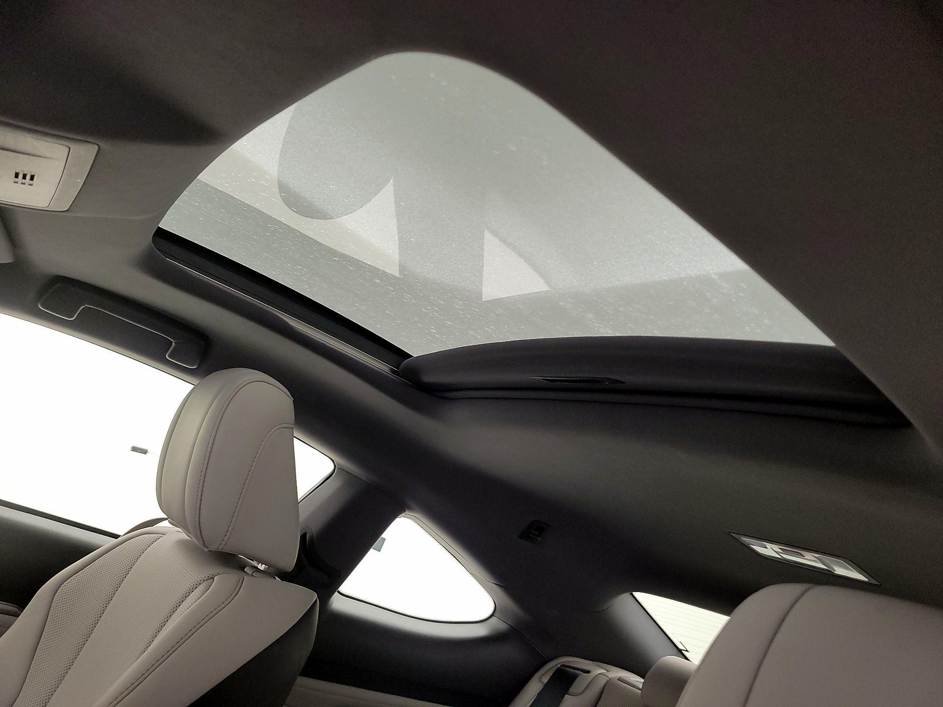 Thumbnail: 2016 Lexus RC - 17