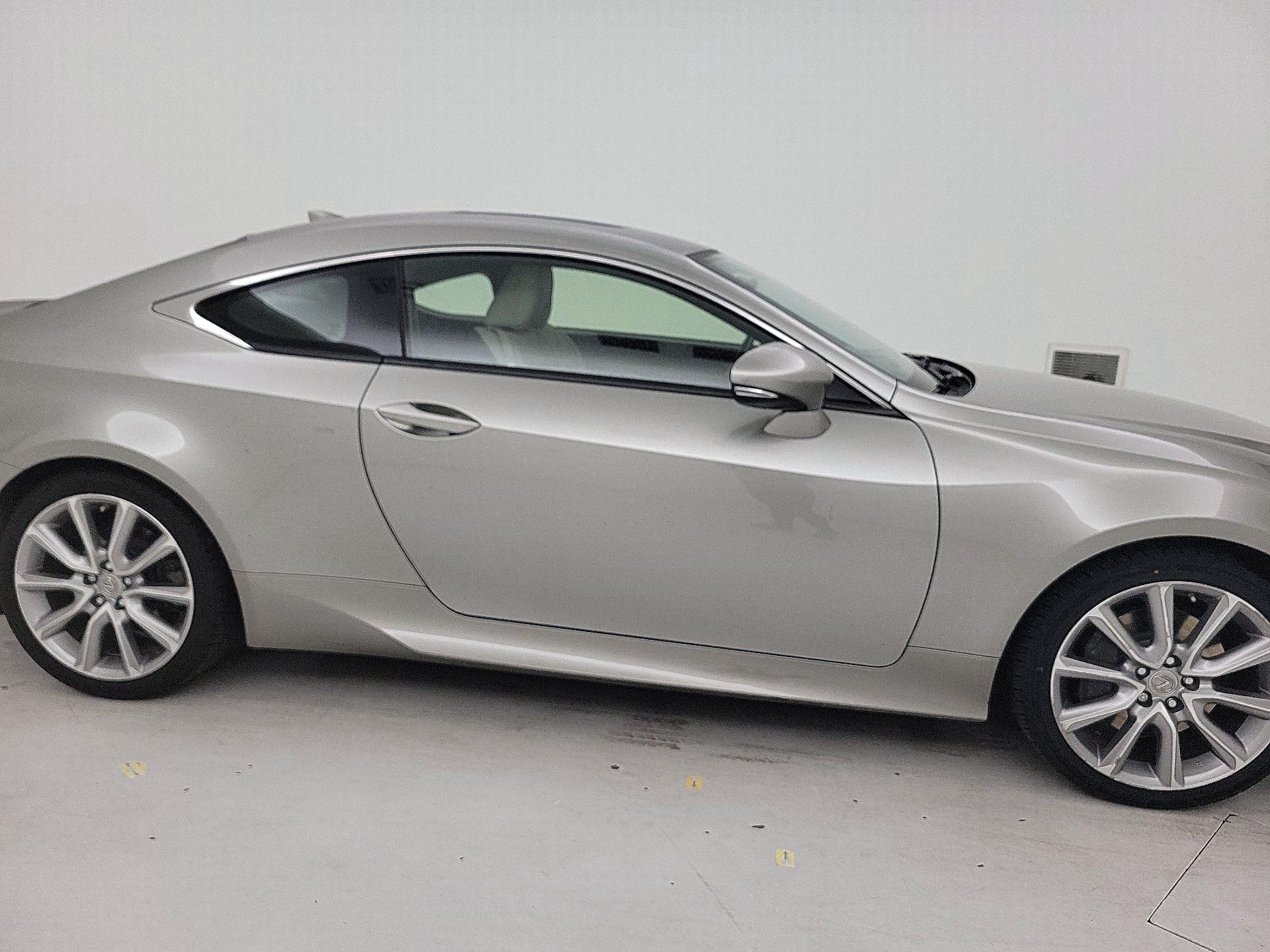 Thumbnail: 2016 Lexus RC - 4
