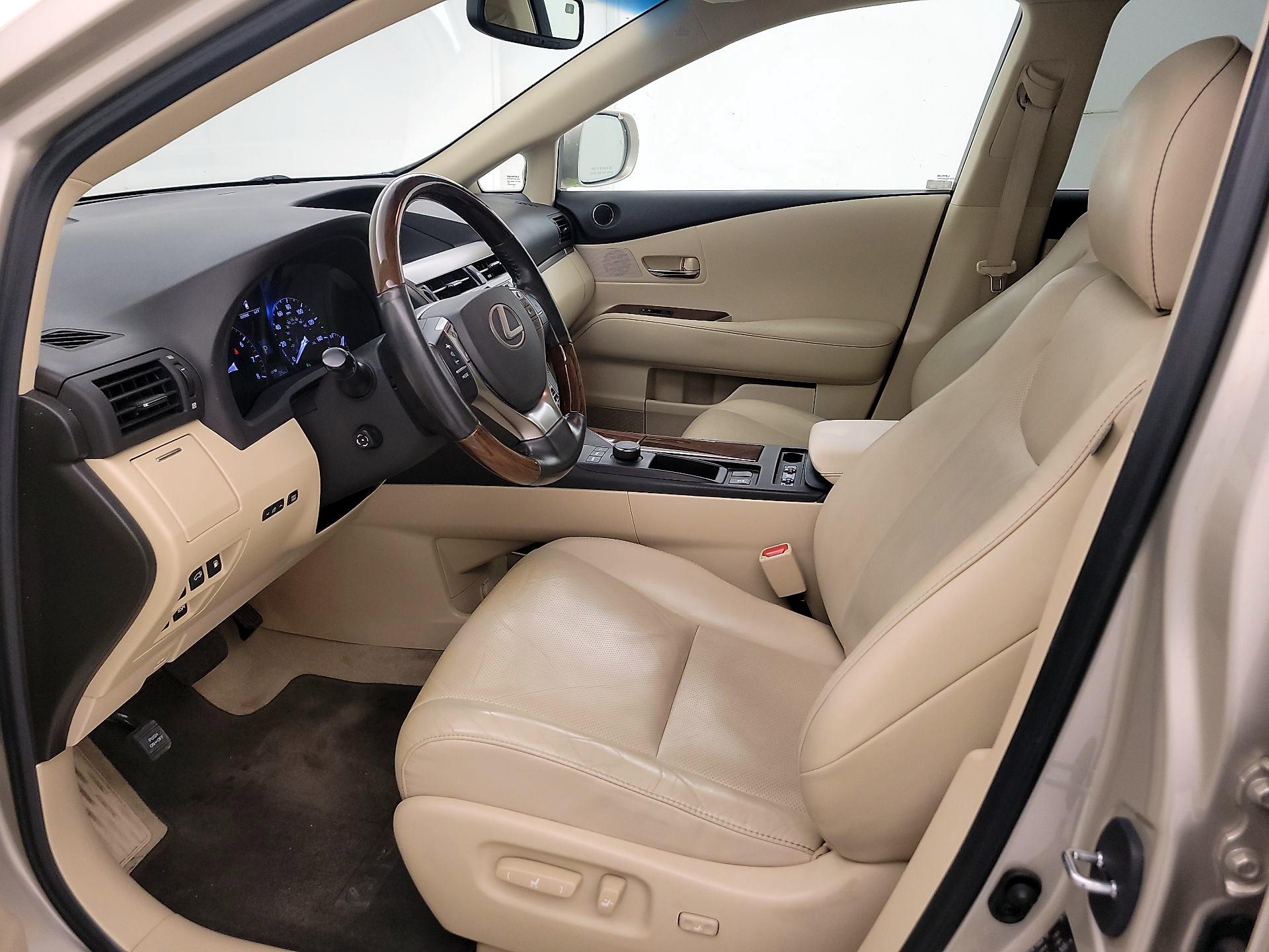 Thumbnail: 2015 Lexus RX - 9