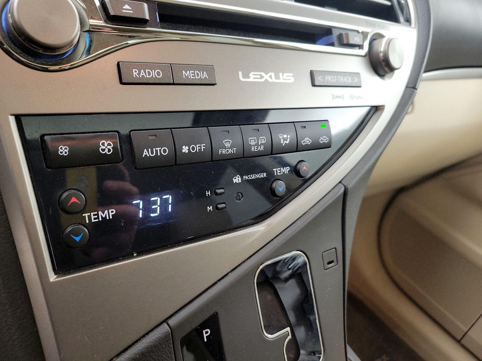 Thumbnail: 2015 Lexus RX - 14