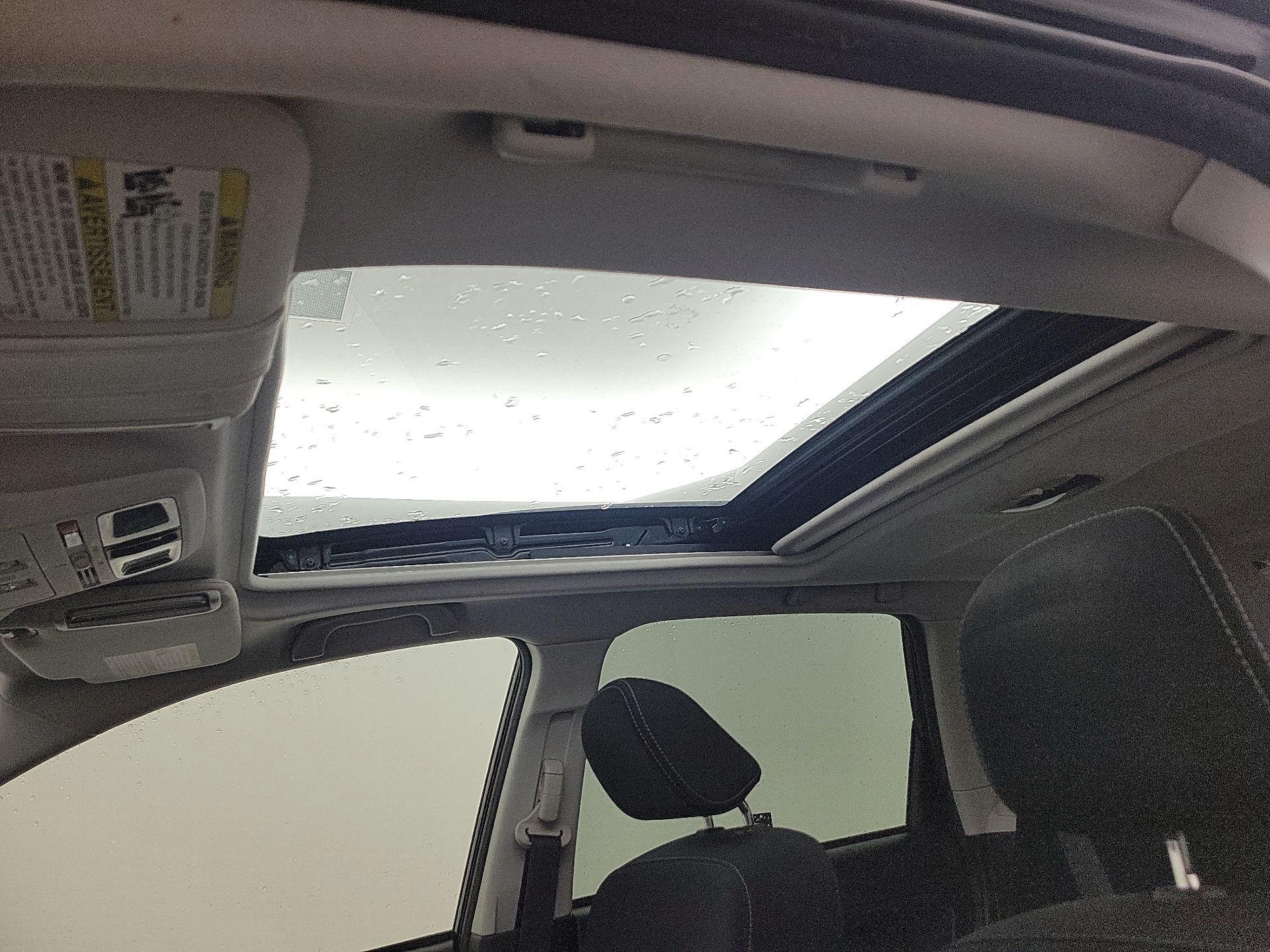 Thumbnail: 2017 Subaru Forester - 18
