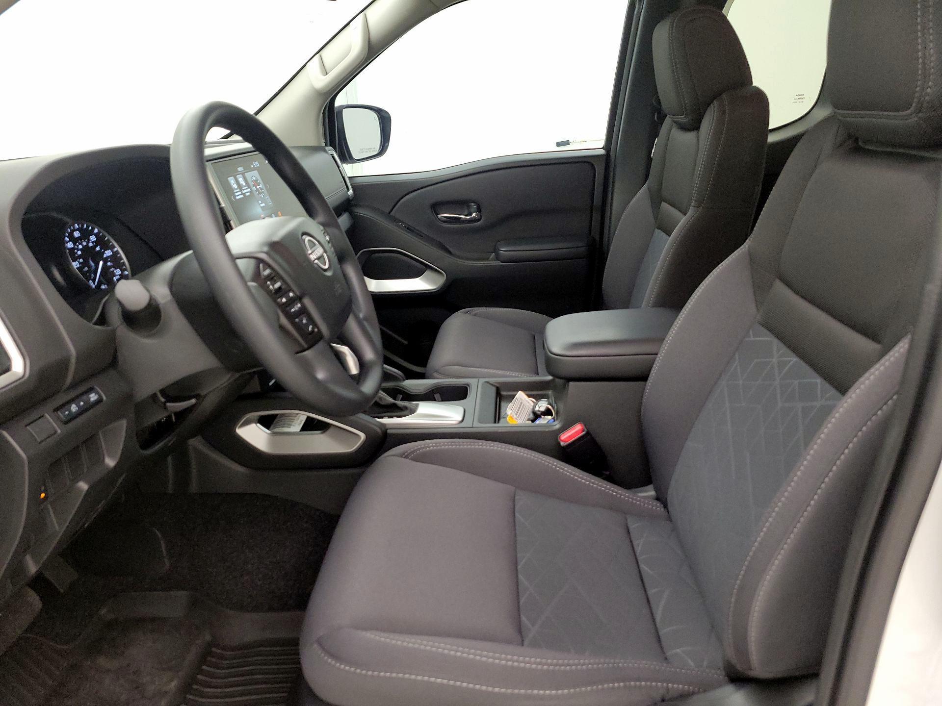 Thumbnail: 2025 Nissan Frontier - 9