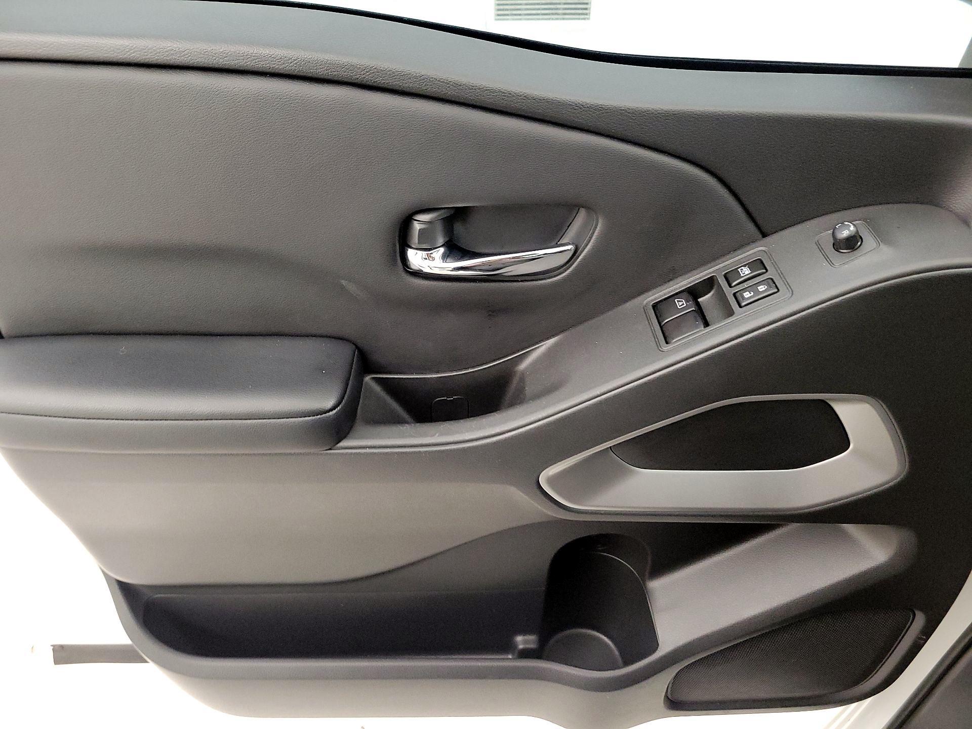 Thumbnail: 2025 Nissan Frontier - 10