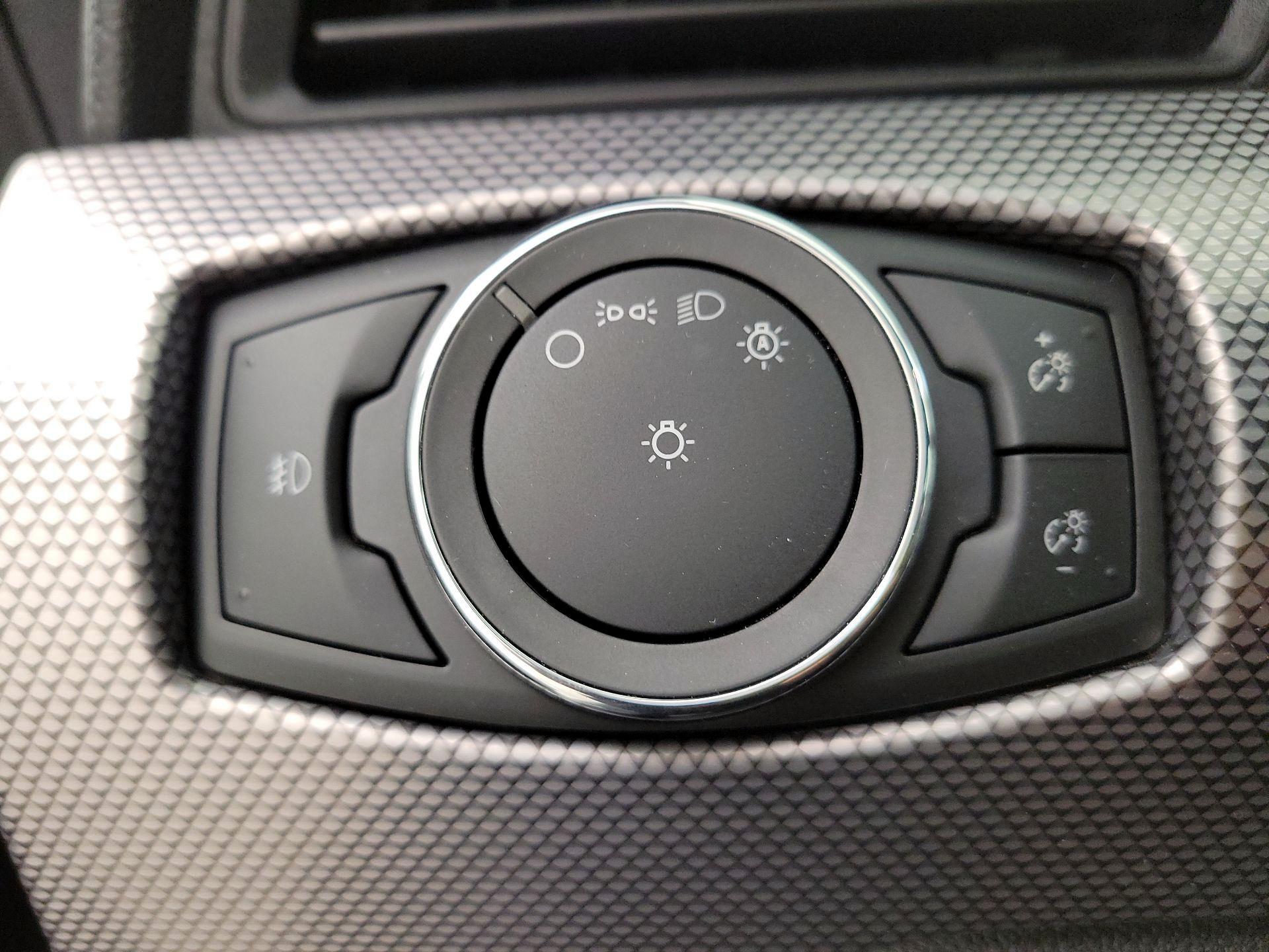 Thumbnail: 2018 Ford Mustang - 11