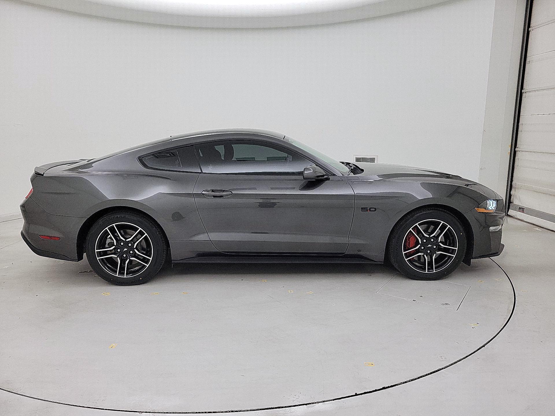 Thumbnail: 2018 Ford Mustang - 4