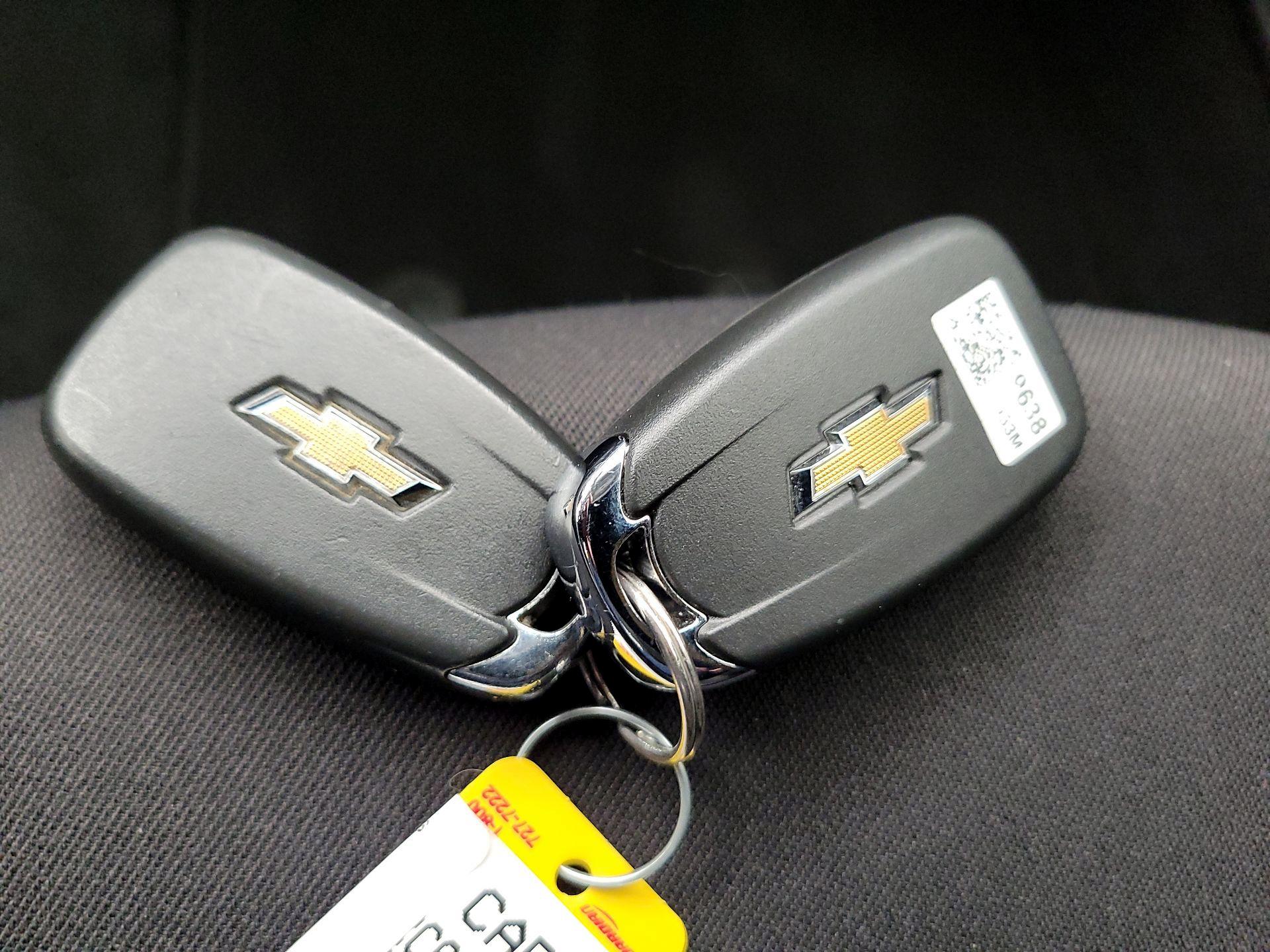 Thumbnail: 2017 Chevrolet Volt - 20